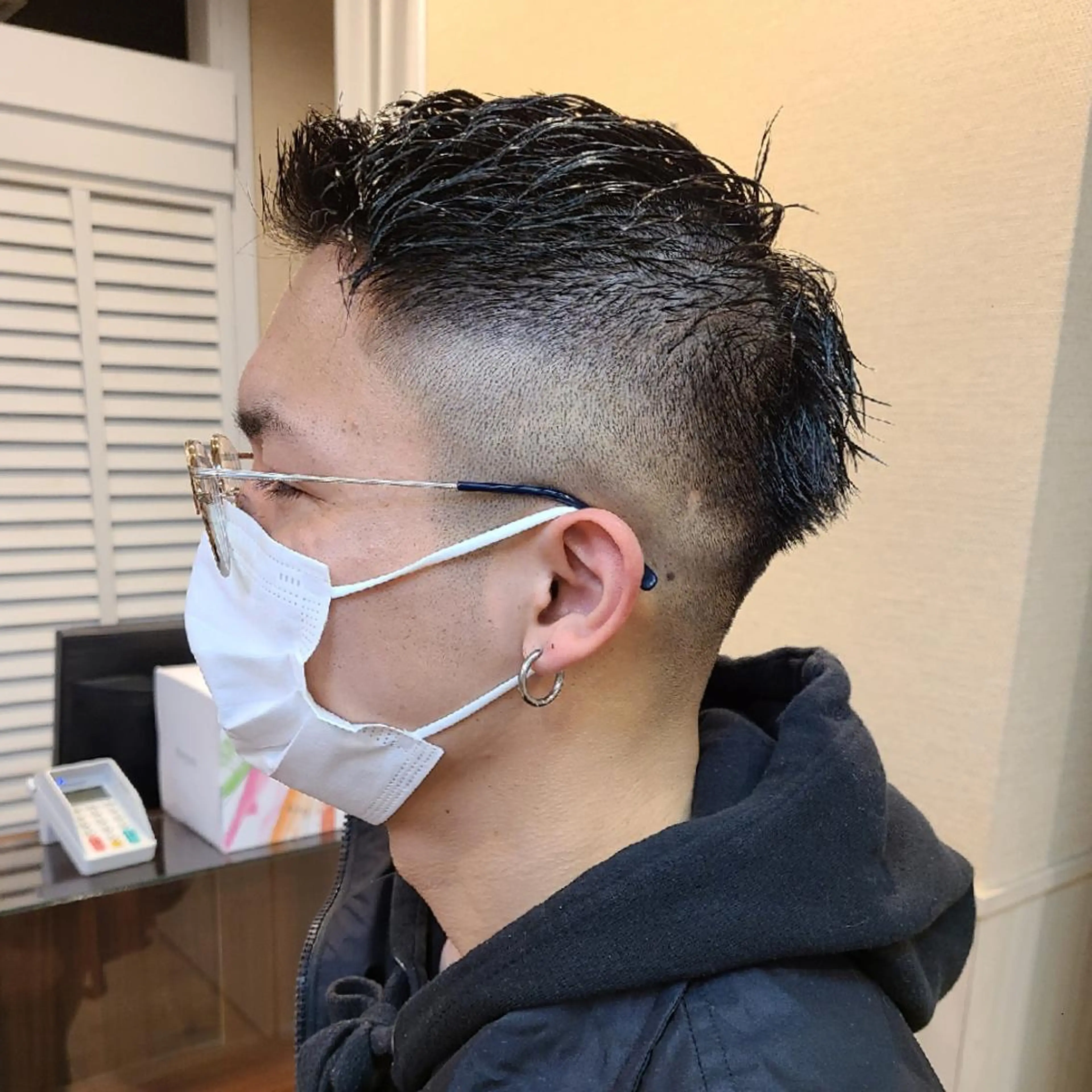 ショート メンズ フェードカット 【ネウィ天王寺 】seiyaのヘアスタイル