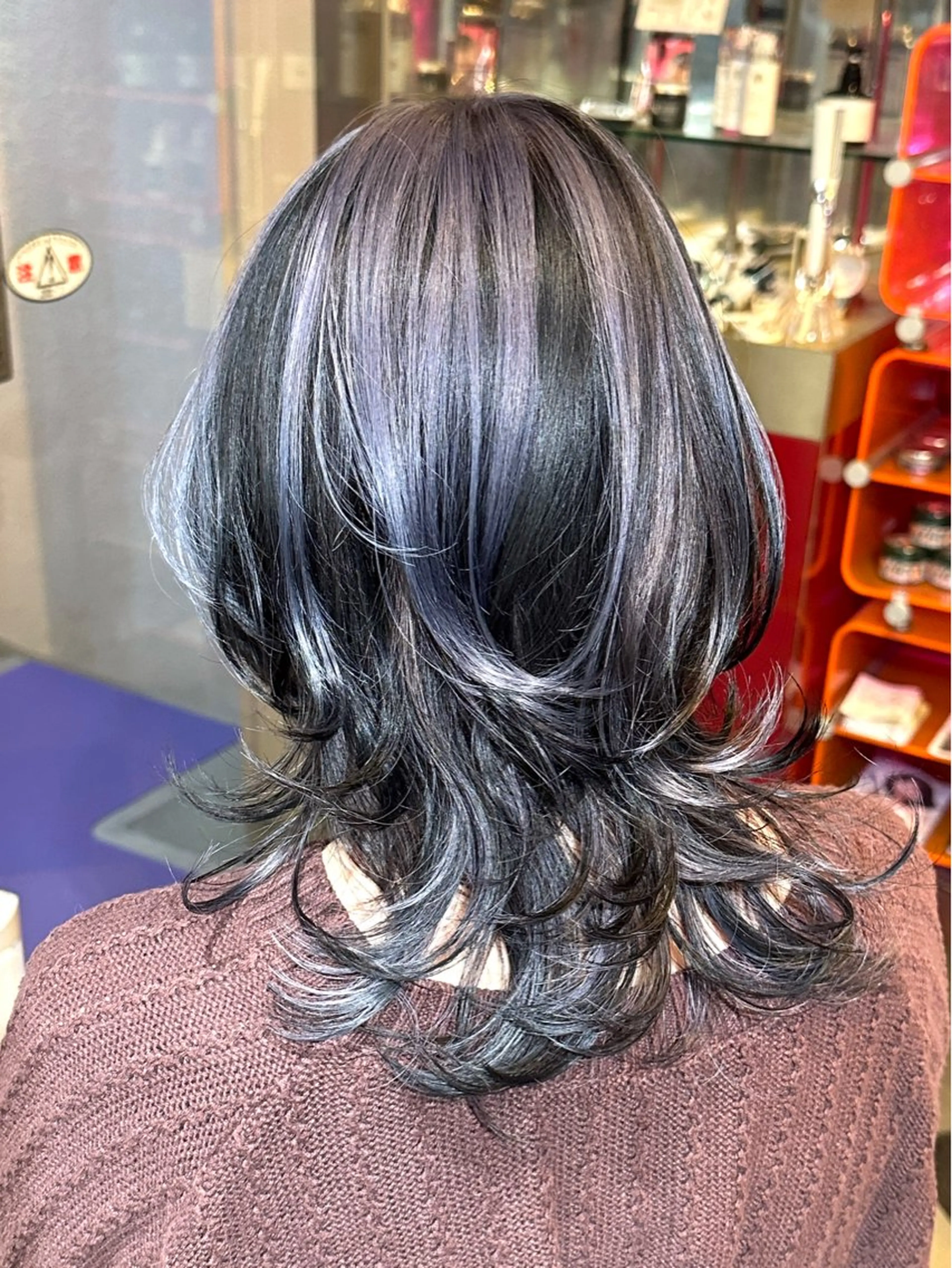 ミディアム カラー カット ヘアカラー トリートメント レイヤーカット/ カラー/長谷恵花のヘアスタイル