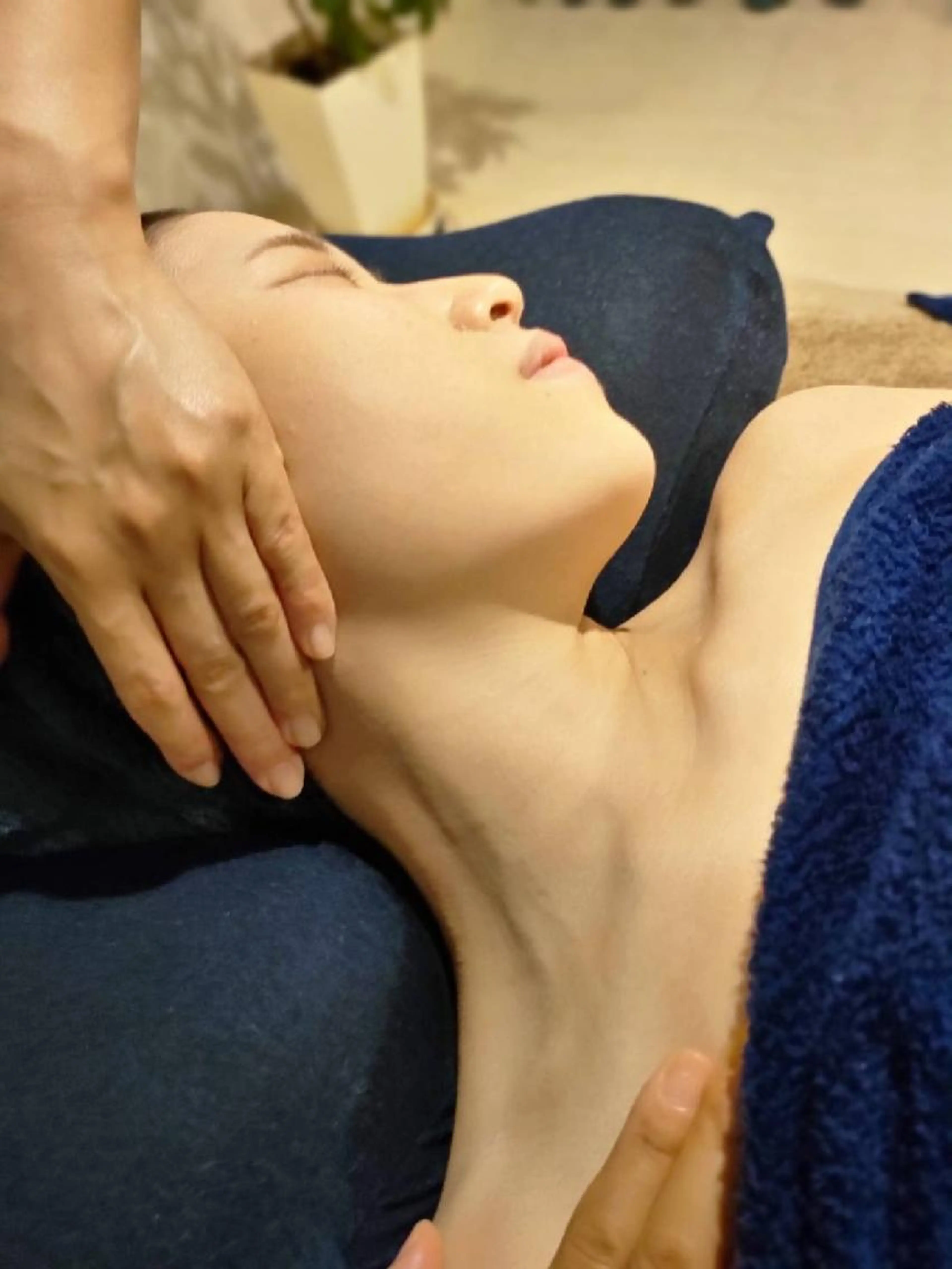 脳リラクゼーションヘッドスパセラピー60分の写真