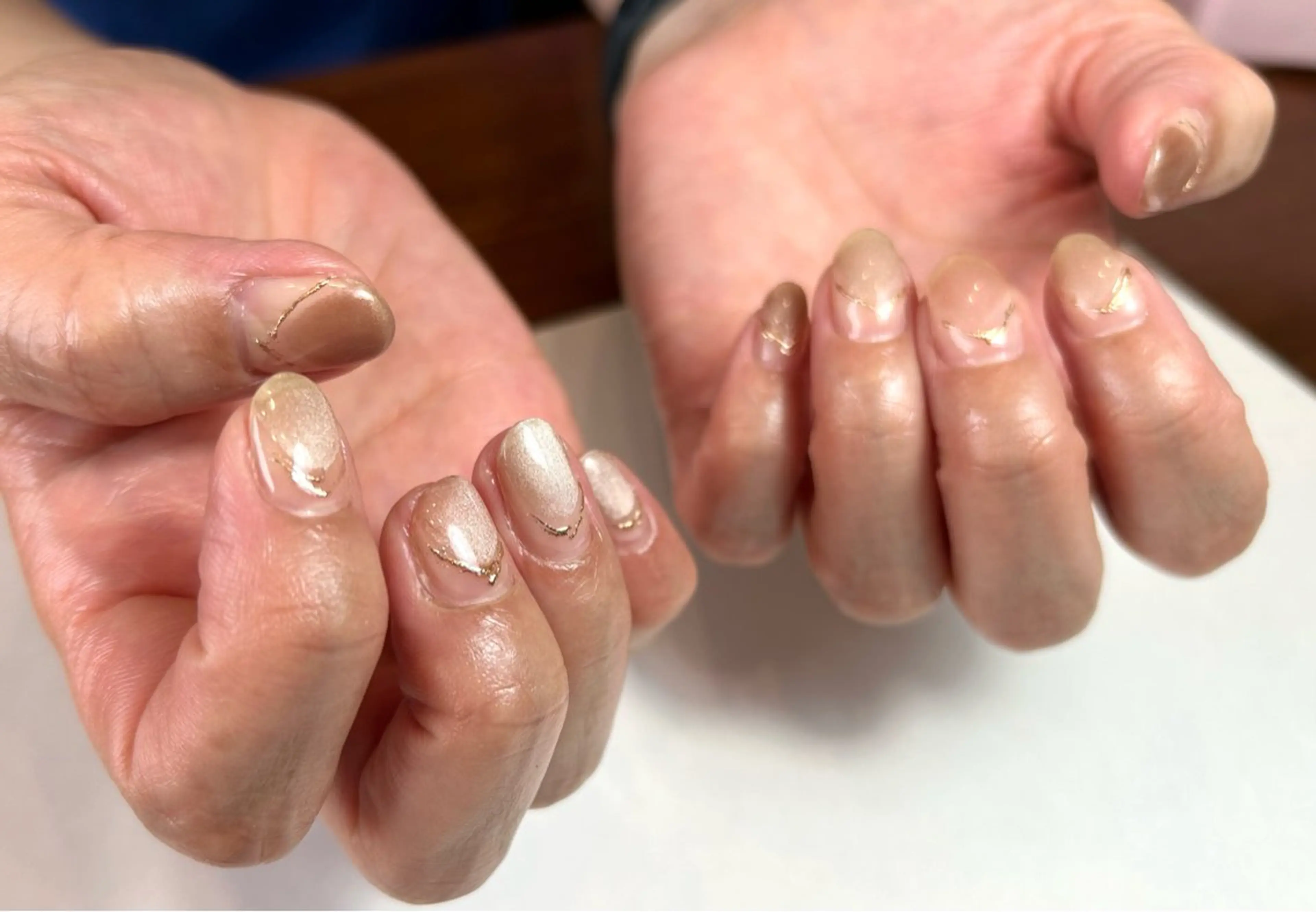 ネイル マグネットネイル ミラーネイル 夏ネイル ハンドネイル le_rire _nailのネイルデザイン