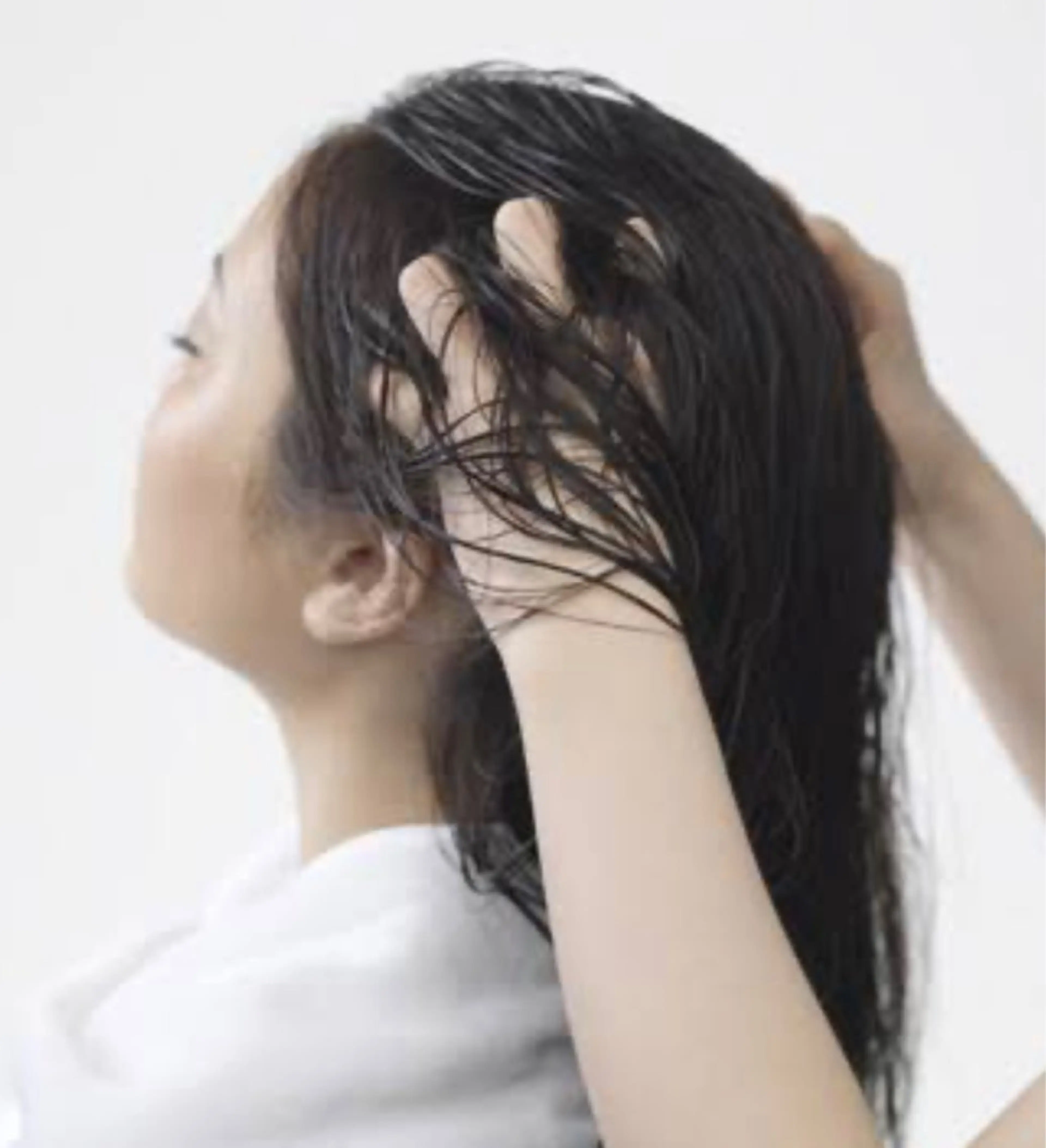 アグヘアーヒート岐阜本巣店所属・伊賀 瑞月のヘアスタイル