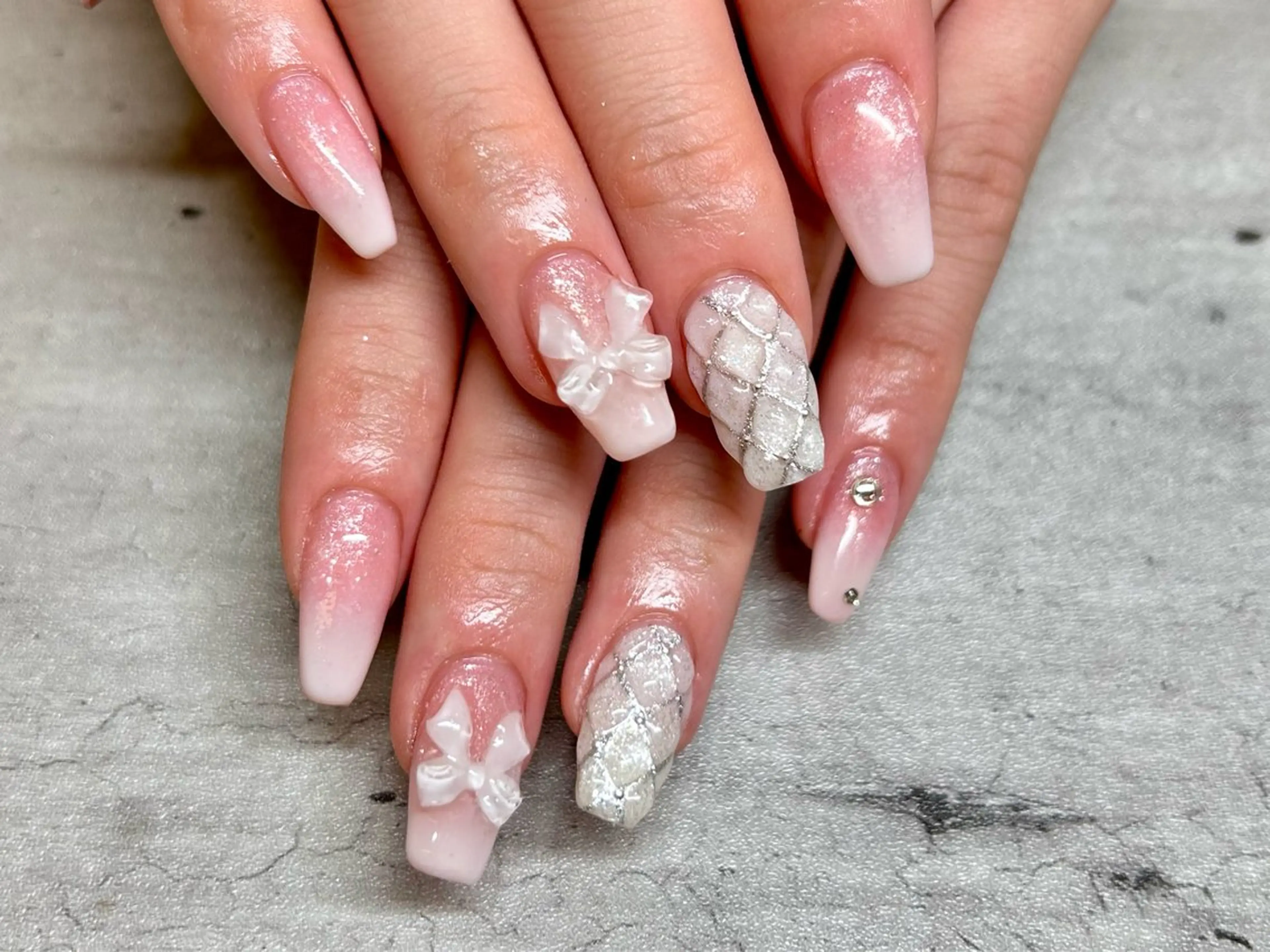 ネイル アートネイル 持ち込み joieange MEGUMIのネイルデザイン