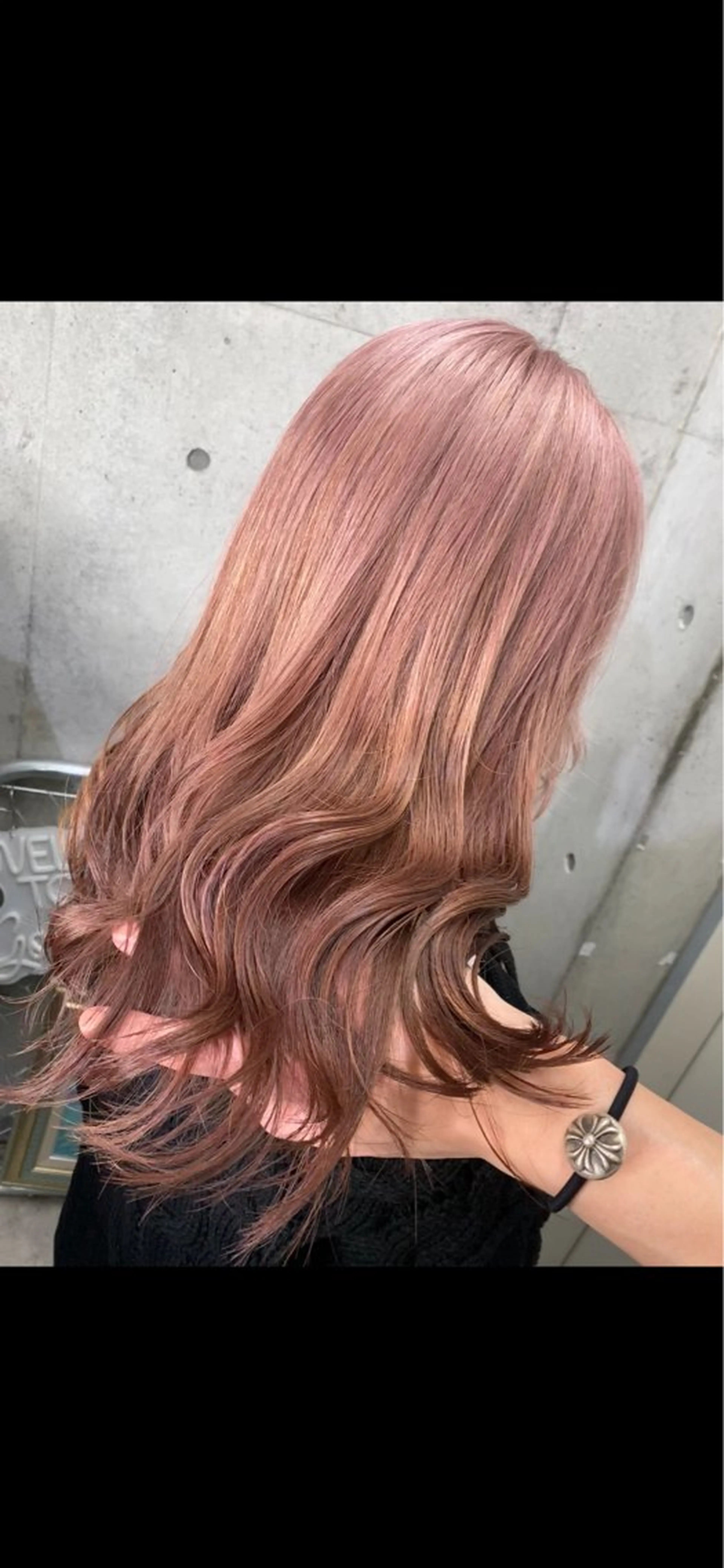 ミディアム カラー ベージュカラー ブラウンカラー グラデーションカラー ピンクカラー ピンクベージュ ヘアカラー 國分 伸也のヘアスタイル