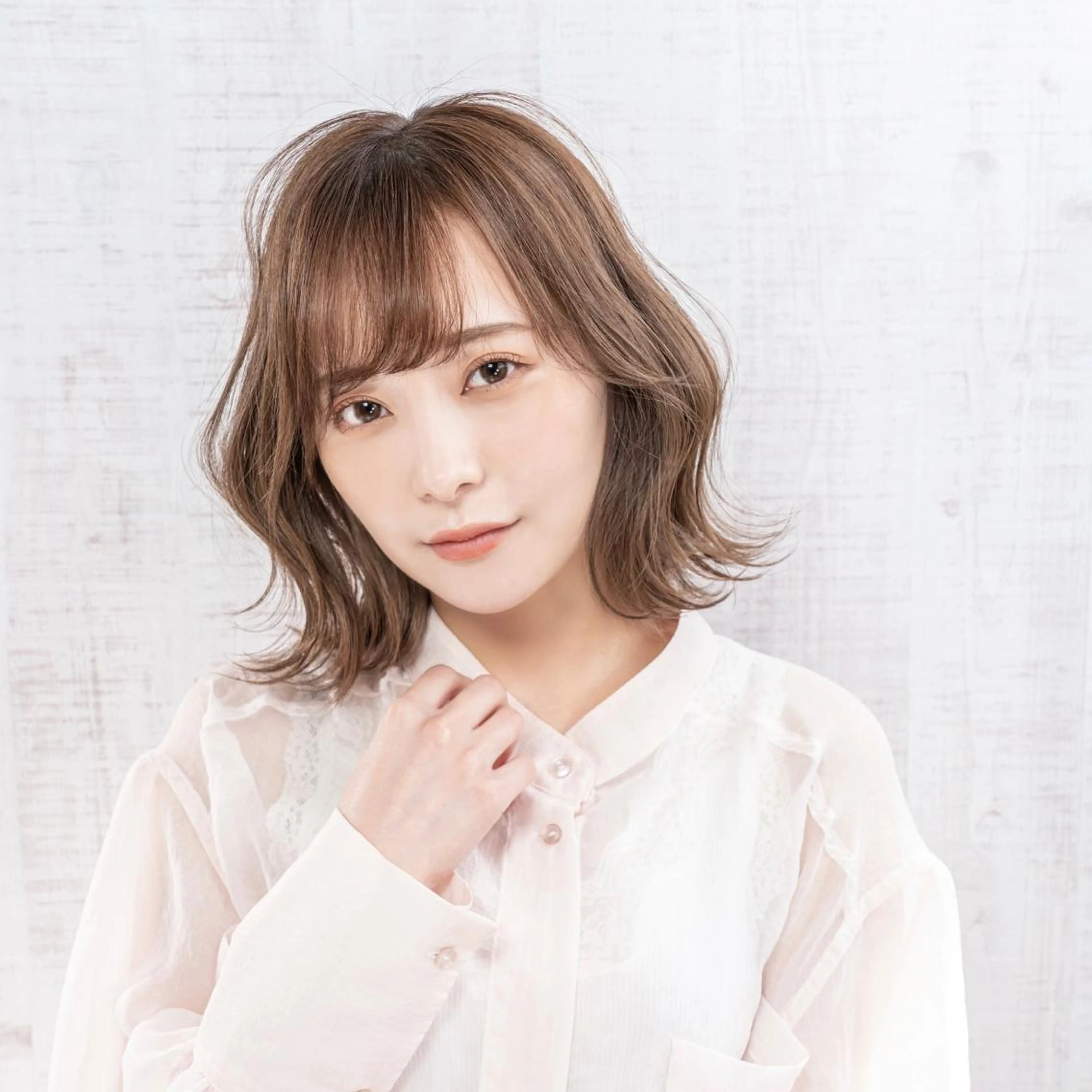 ミディアム カラー 新宿/韓国風レイヤー 髪質改善/渋谷直樹のヘアスタイル