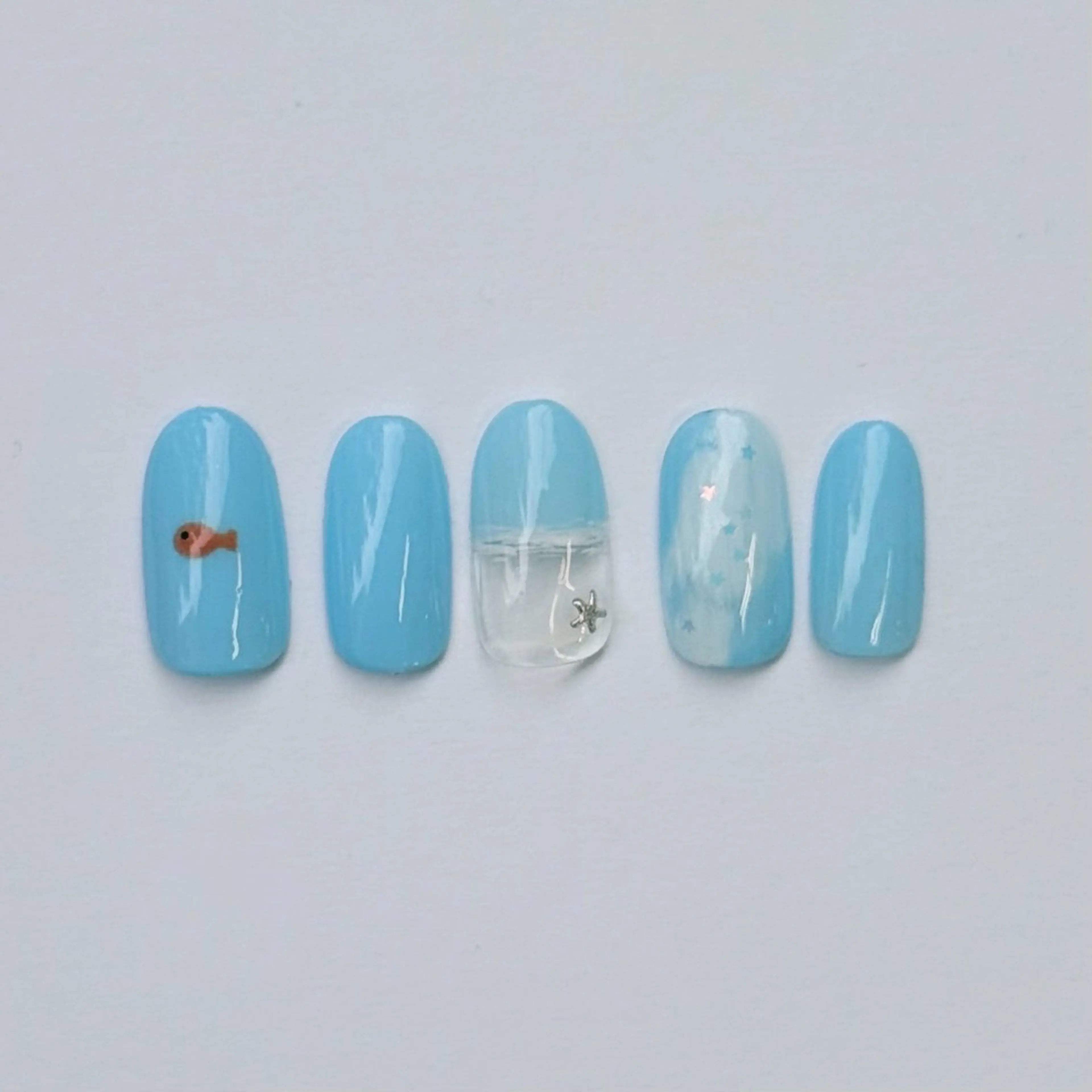 ネイル アートネイル MAXKELLY MAIKAのネイルデザイン