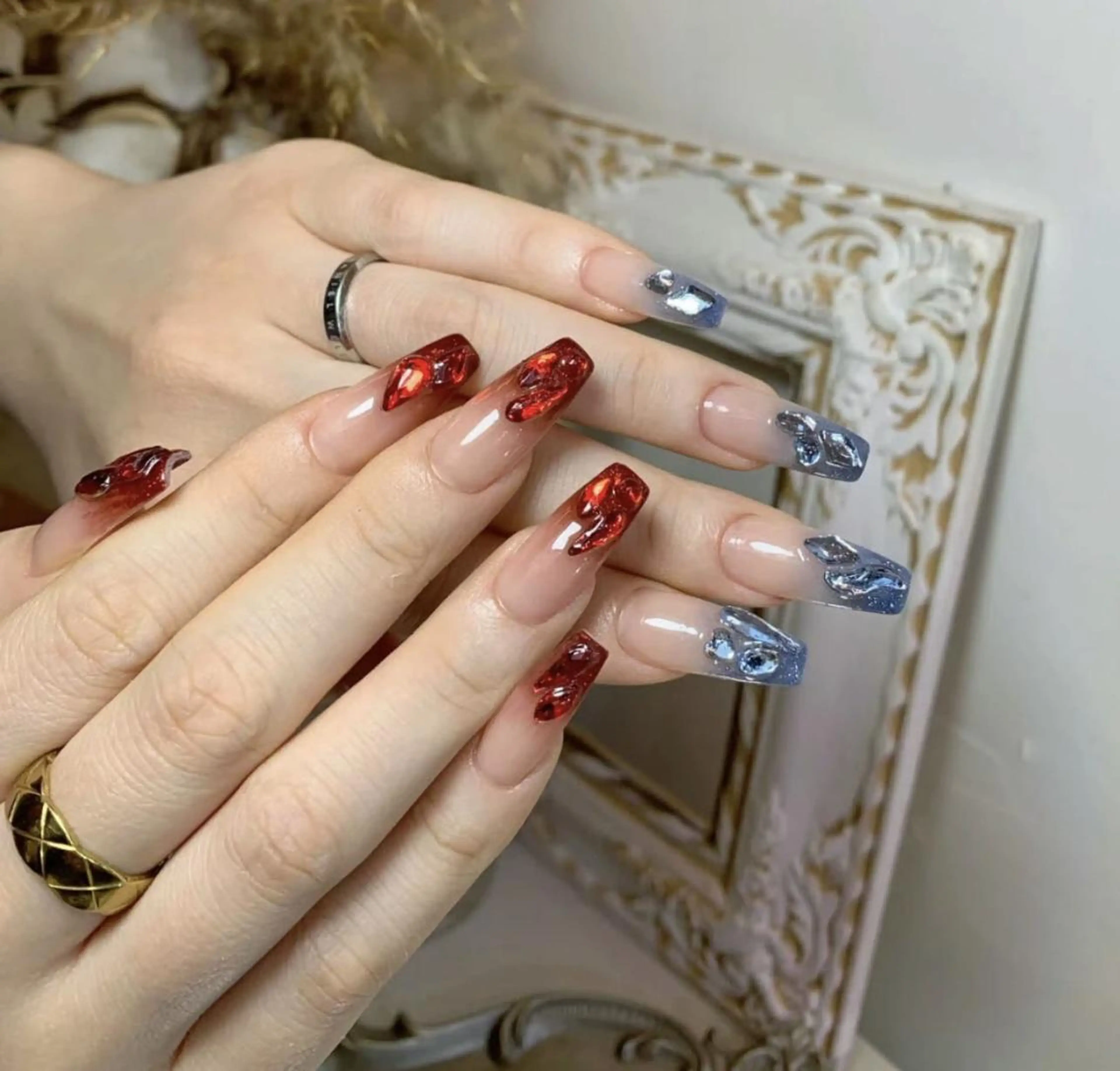 ネイル Queens みなみのネイルデザイン