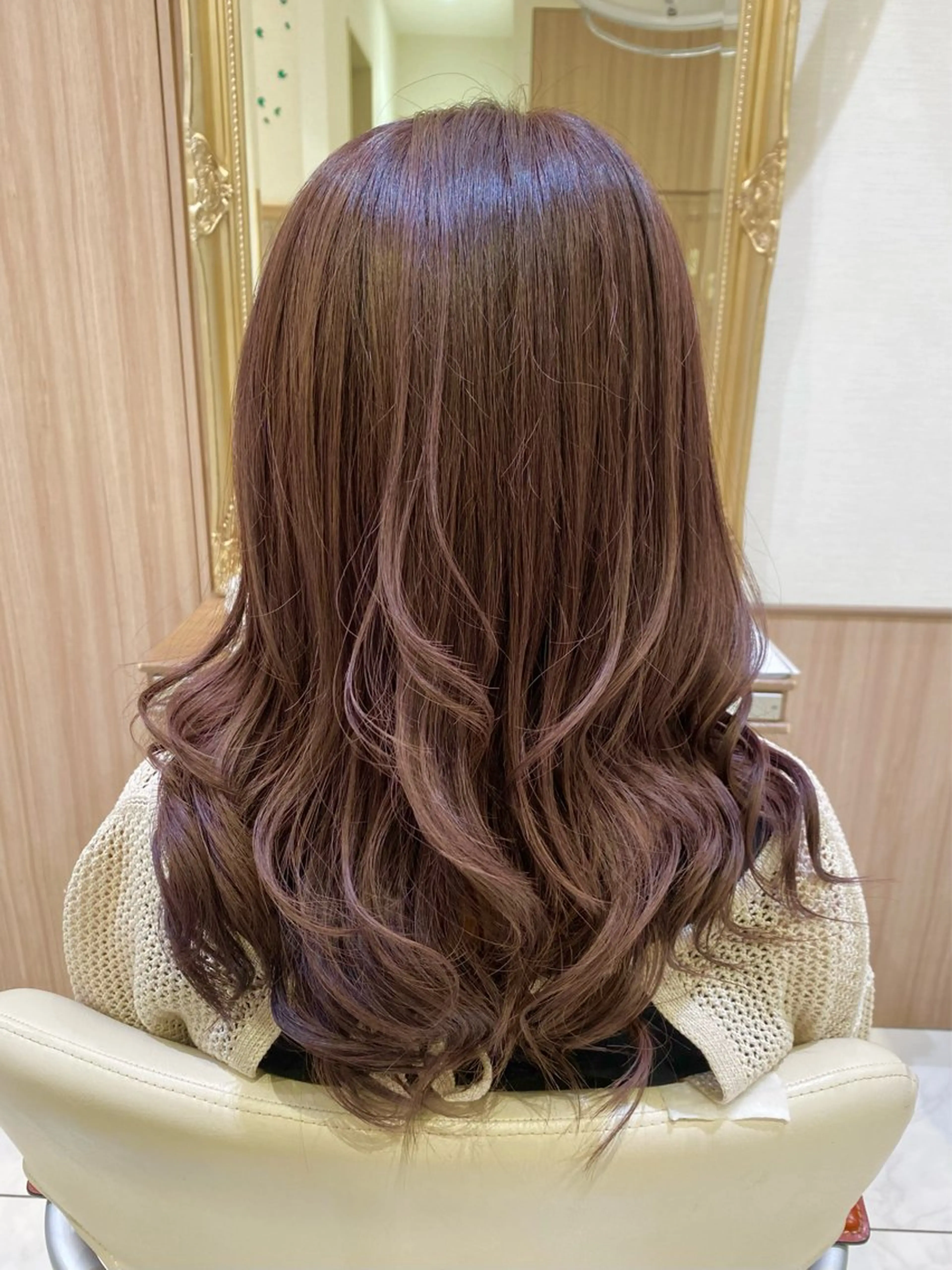 ロング カラー 古川 琴美のヘアスタイル