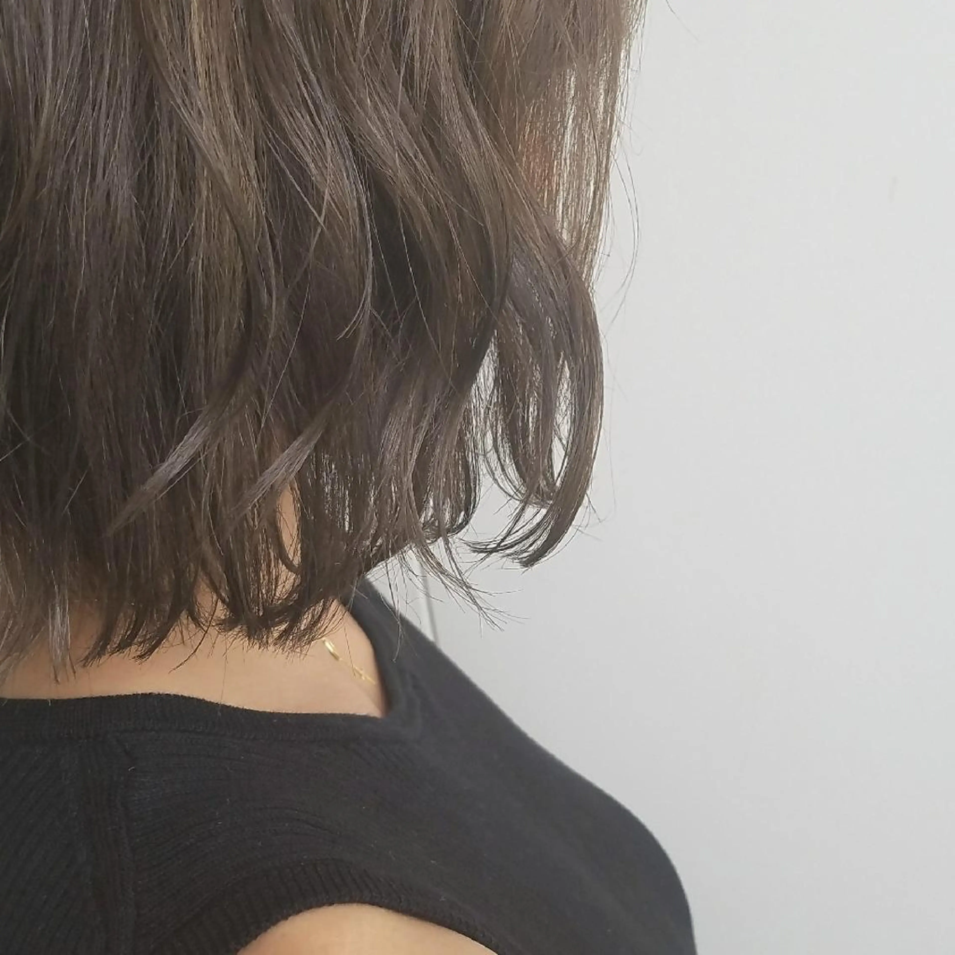 ショート カラー ネイル マツエク・マツパ ハイライトカラー ボブ ハイライト iplus まつげ、眉毛、耳つぼのマツエク・マツパデザイン