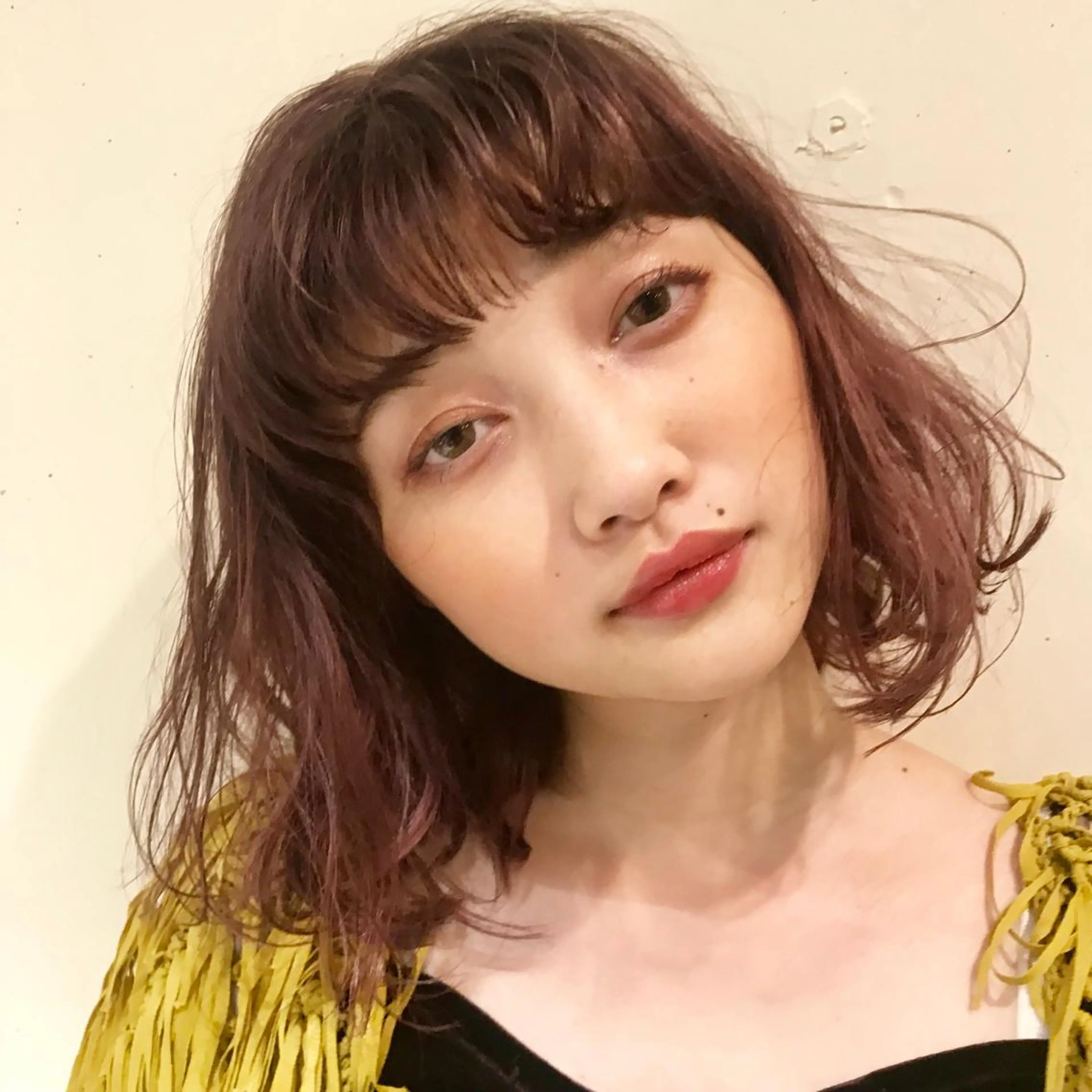 ミディアム カラー スナコザワ レナのヘアスタイル