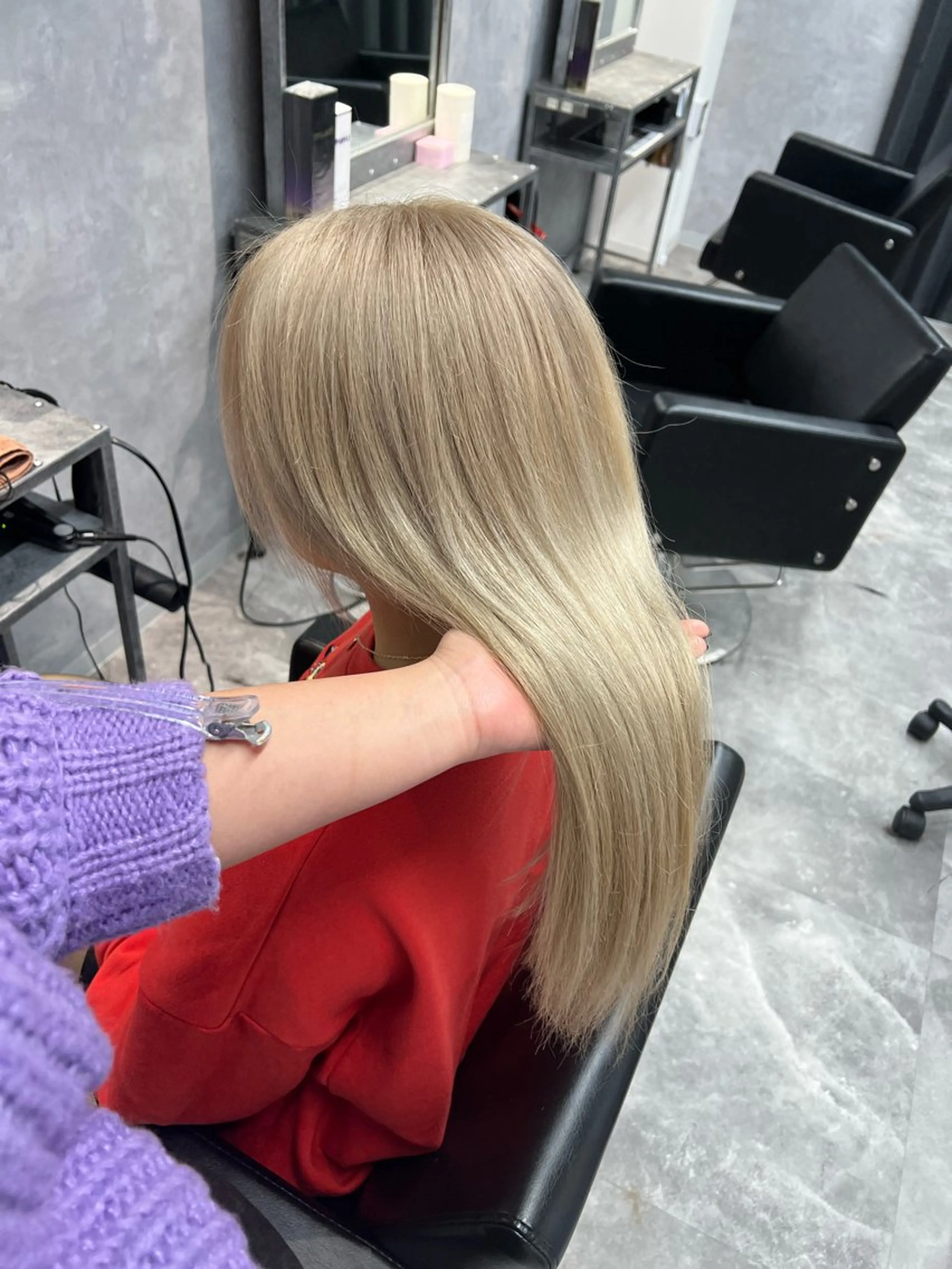 ロング 植辻 春佳のヘアスタイル