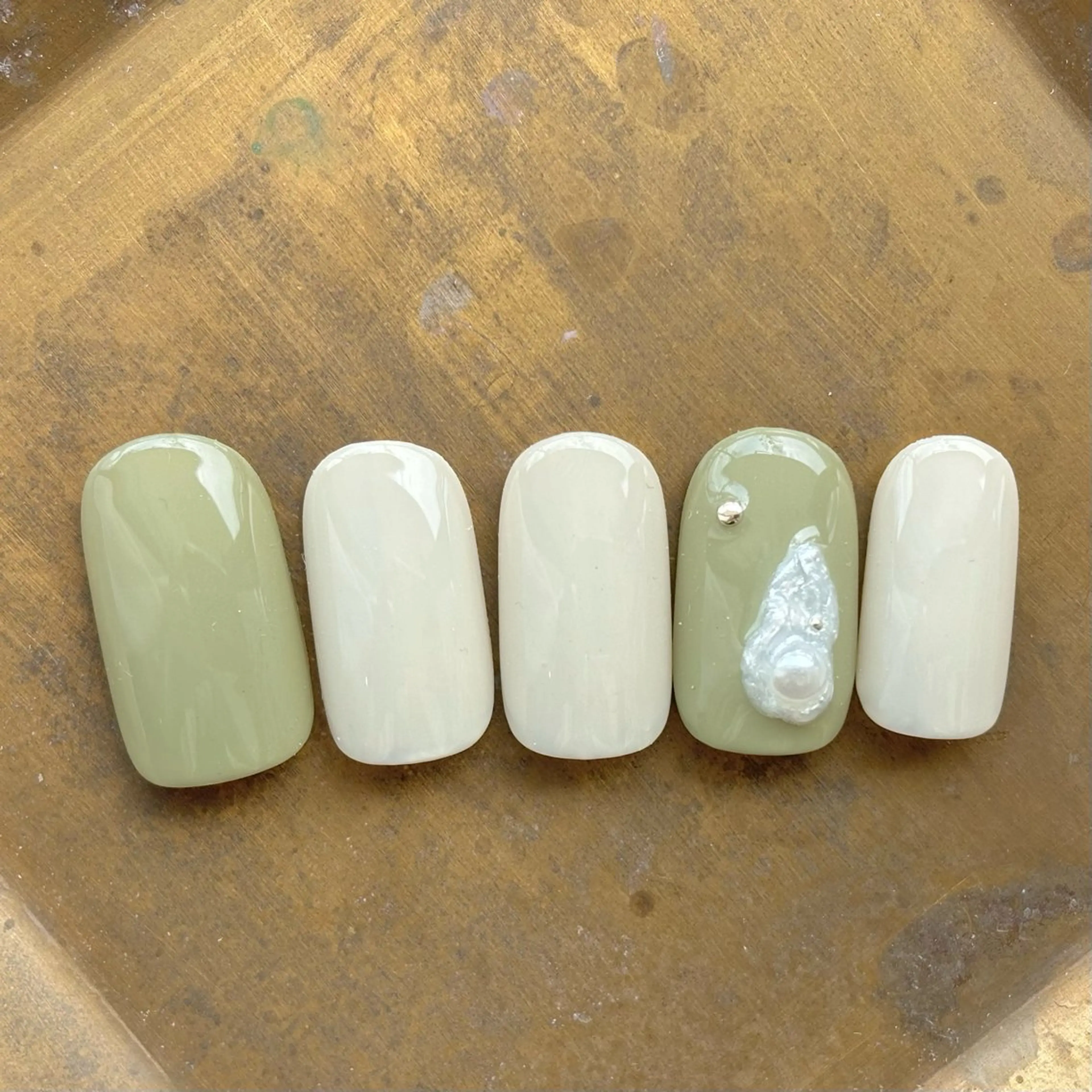 ネイル 伊藤 貴恵のネイルデザイン