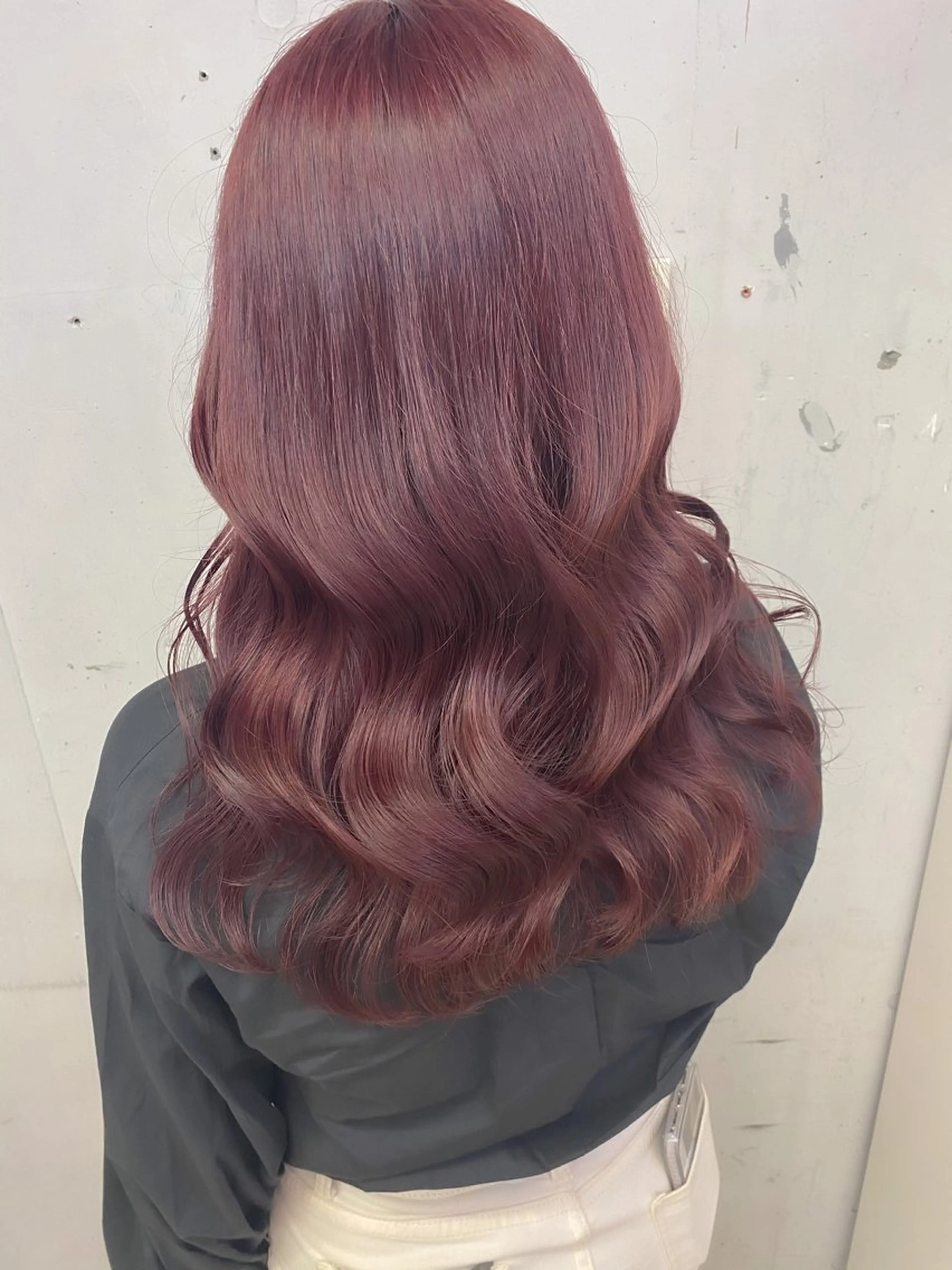 セミロング カラー Wisteria所属・美髪特化✨ 伊織✨縮毛矯正✨のヘアスタイル