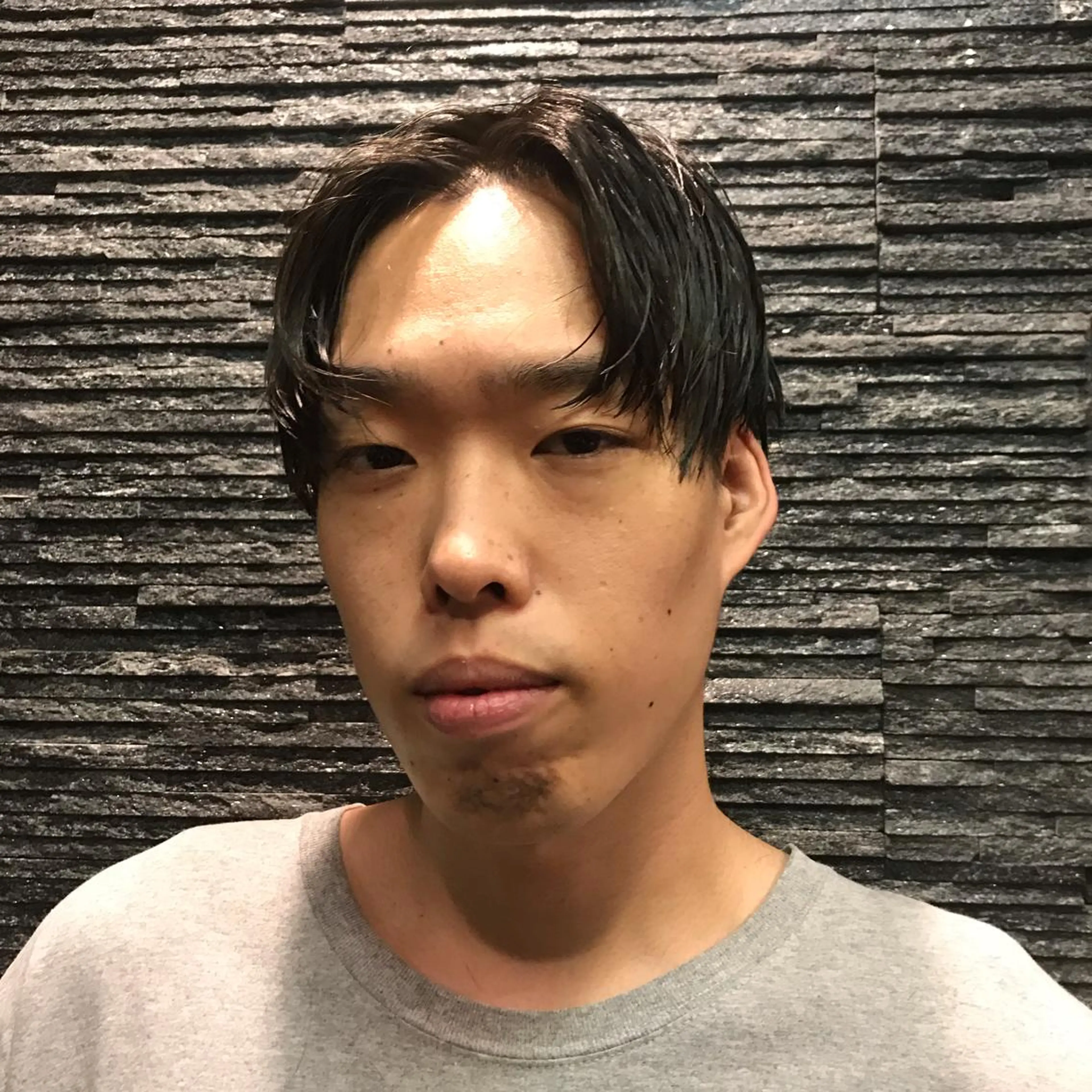 メンズ センターパート 刈り上げ HIROGINZA川崎店所属・メンズ専門💈中島 太一💈のヘアスタイル
