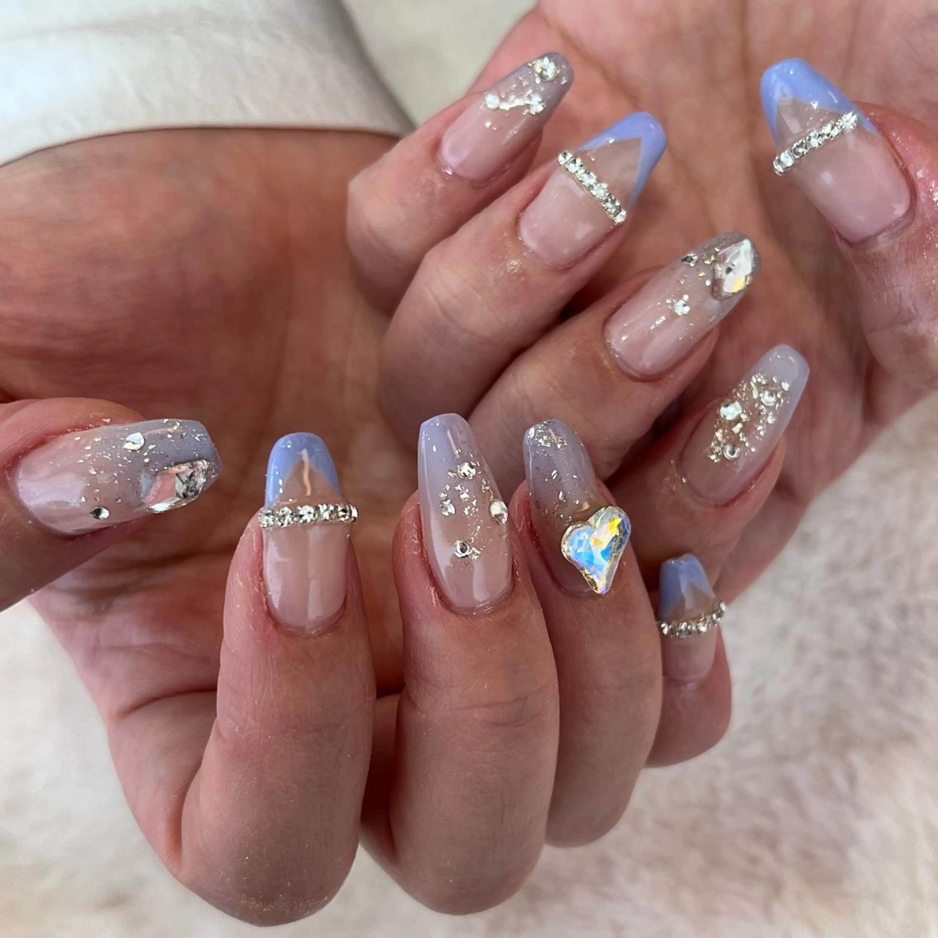 ネイル ハンドネイル 河野 弥月のネイルデザイン