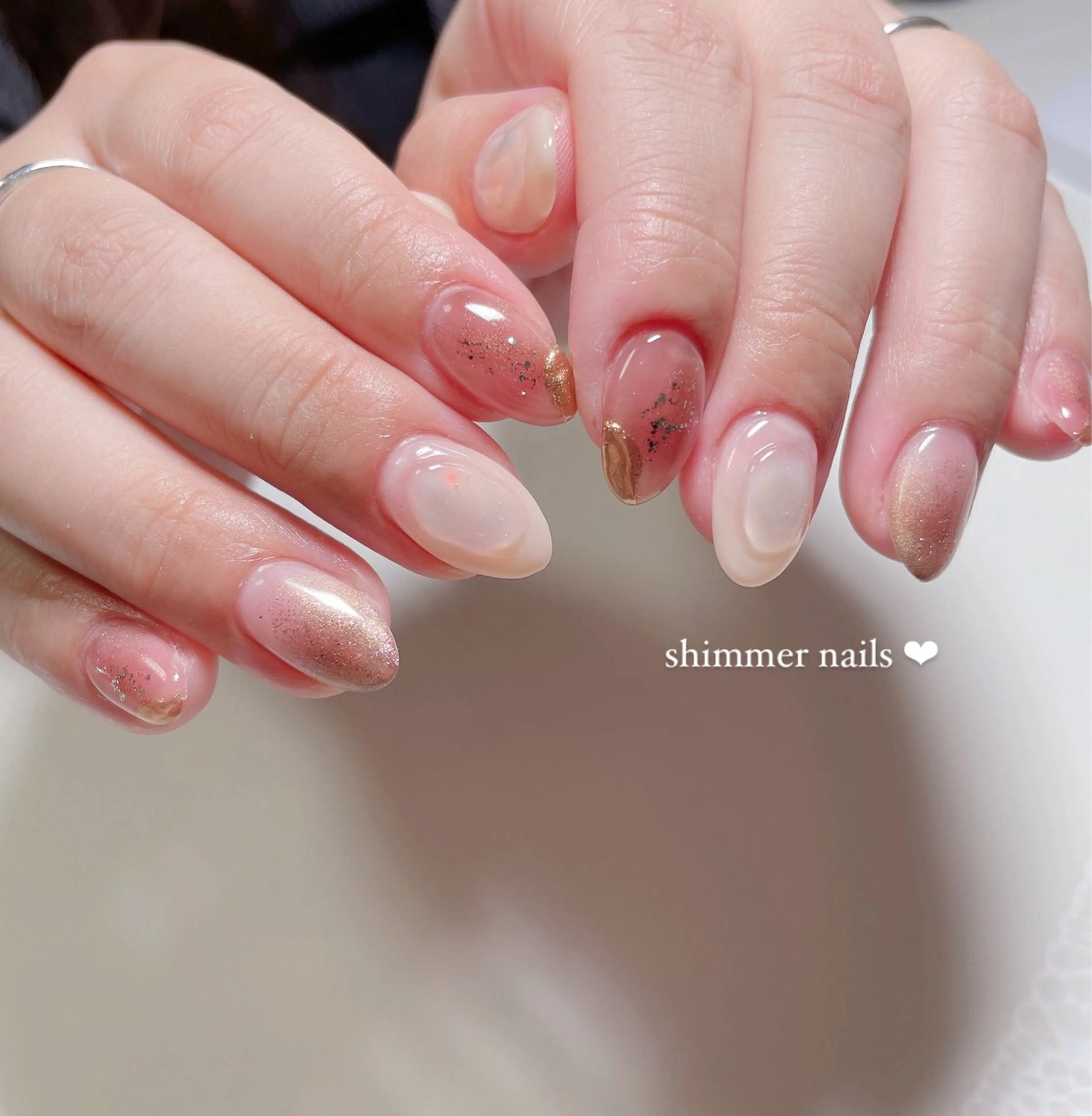 ネイル ニュアンスネイル ピンク shimmer nailsのネイルデザイン