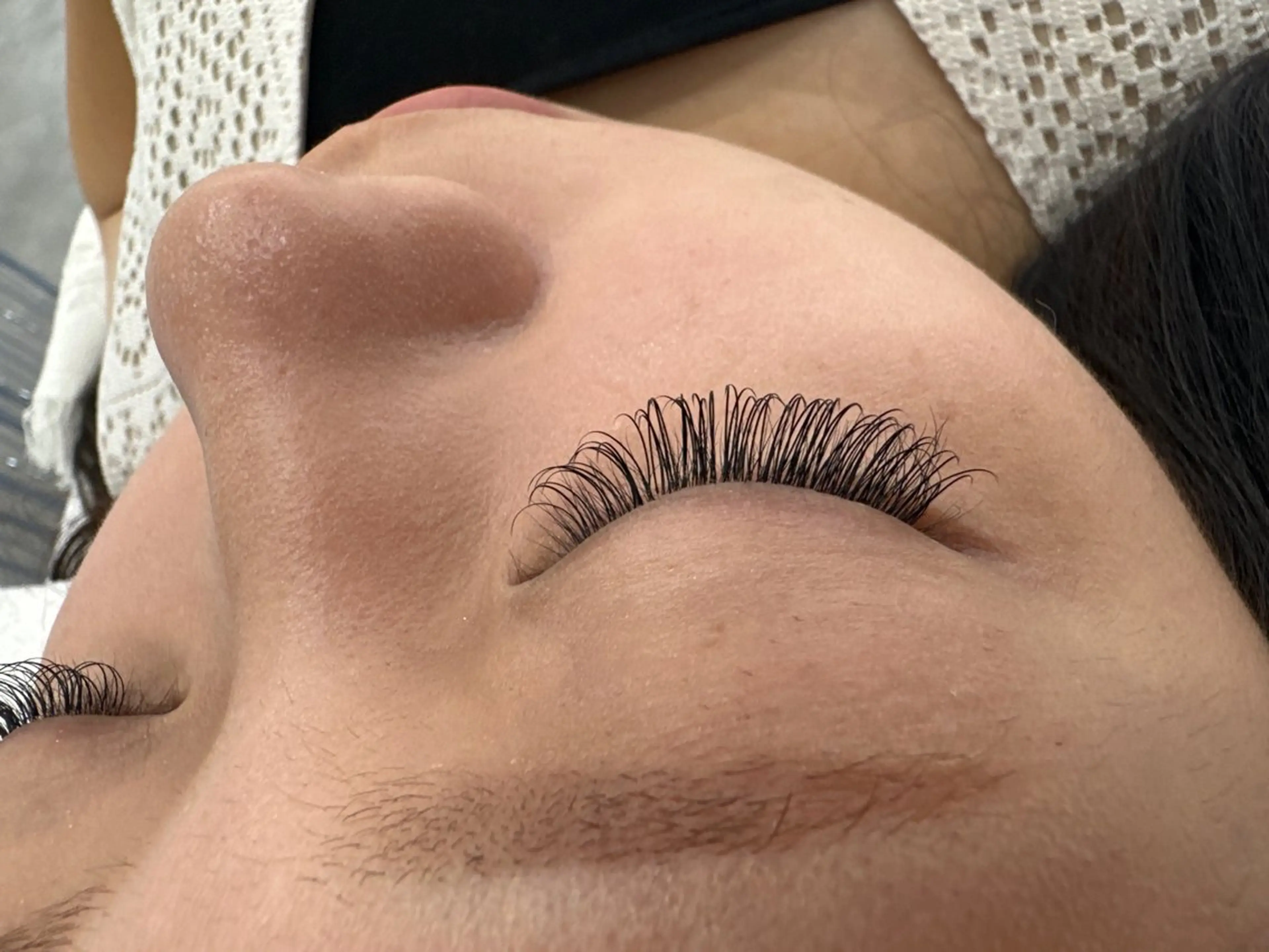 フラットエクステ（上）つけ放題 　ブラウンに可　リペアok　　￥６６００の写真