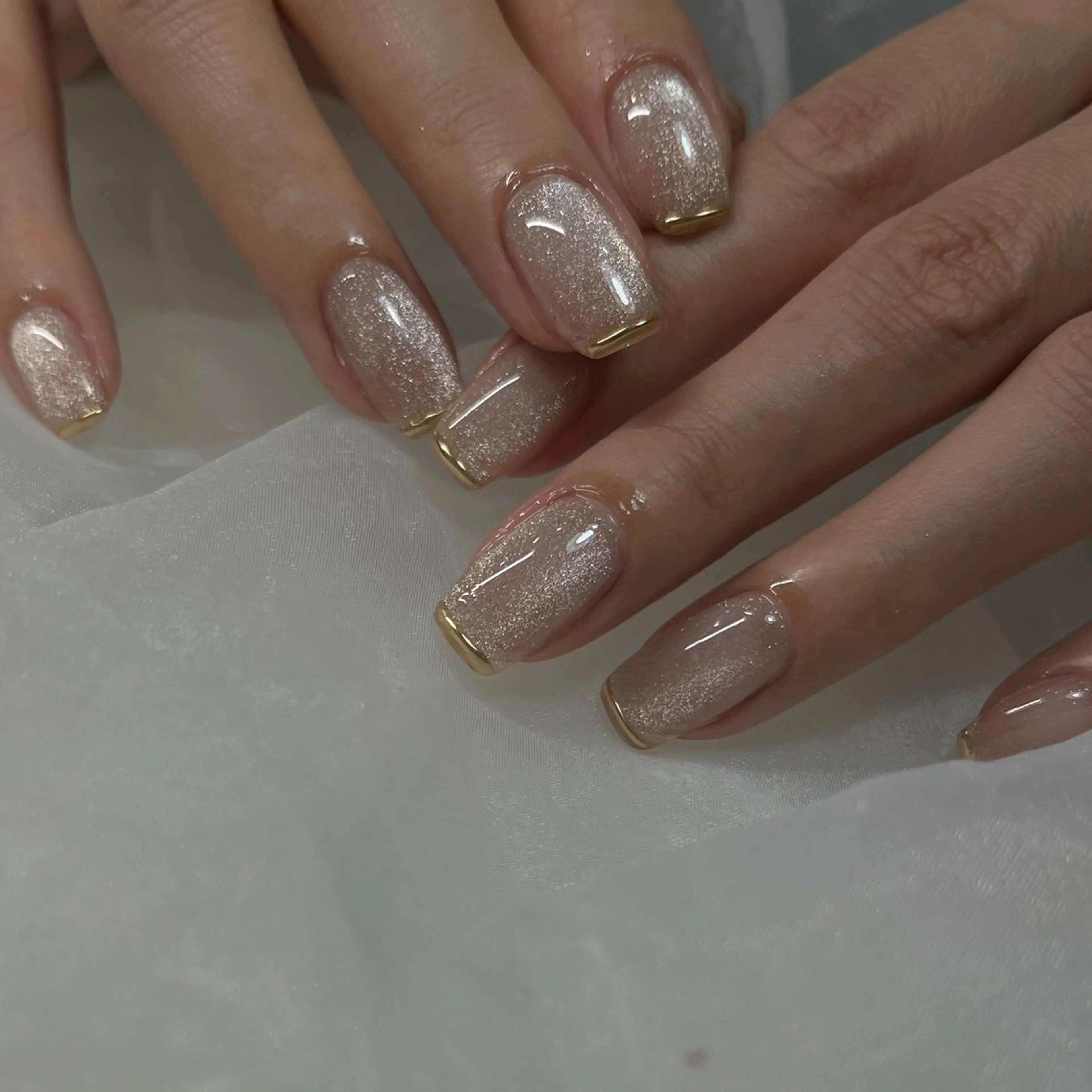 ネイル ハンドネイル atelier alle.のネイルデザイン