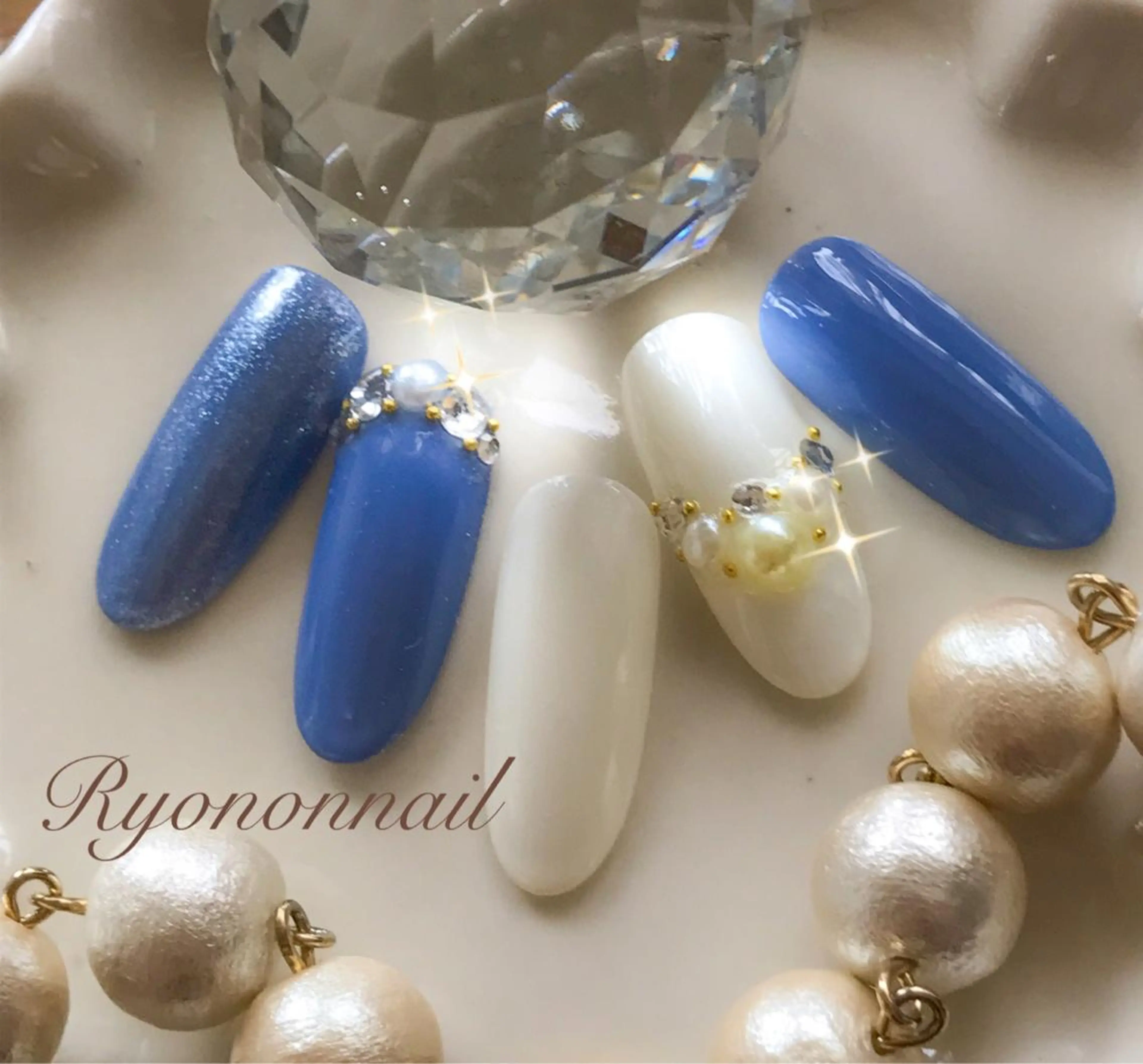 ネイル シンプルネイル Ryononnail(リョノンネイル)所属・Ryononnail 上谷典子のネイルデザイン