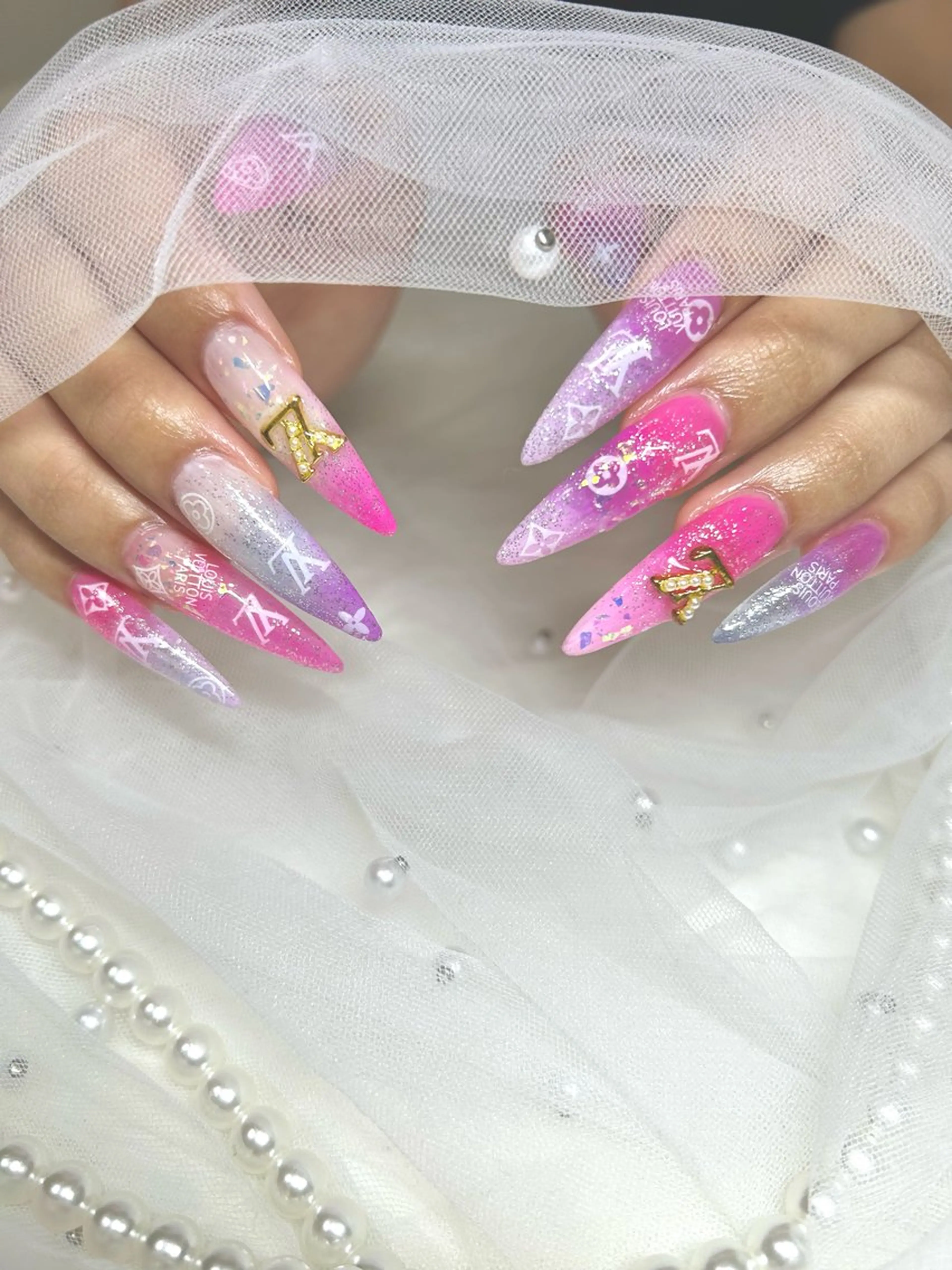 ネイル ハンドネイル 【Laule‘a 】のネイルデザイン