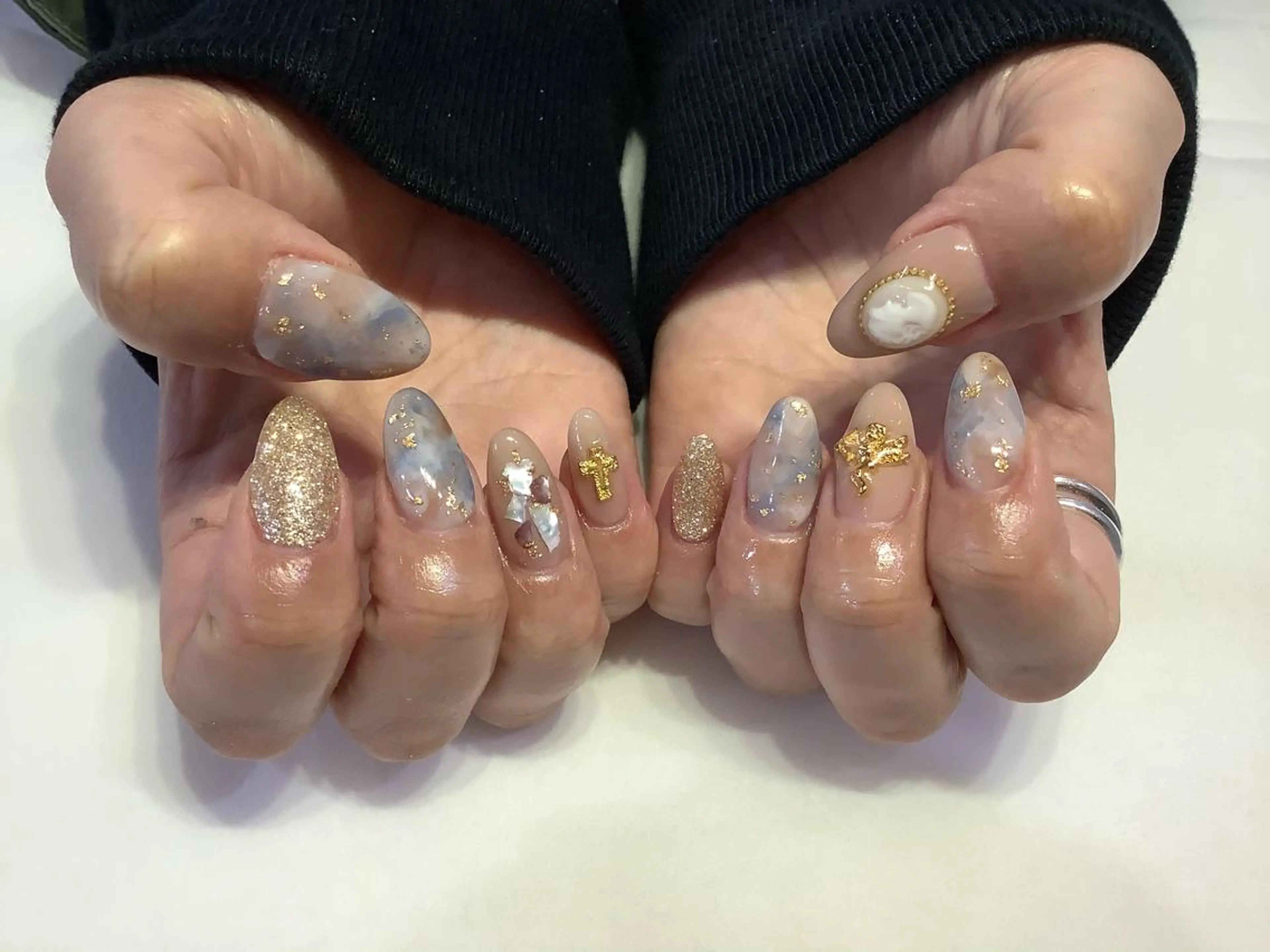 ネイル 💎🐰 saki. m 🐰💎のネイルデザイン