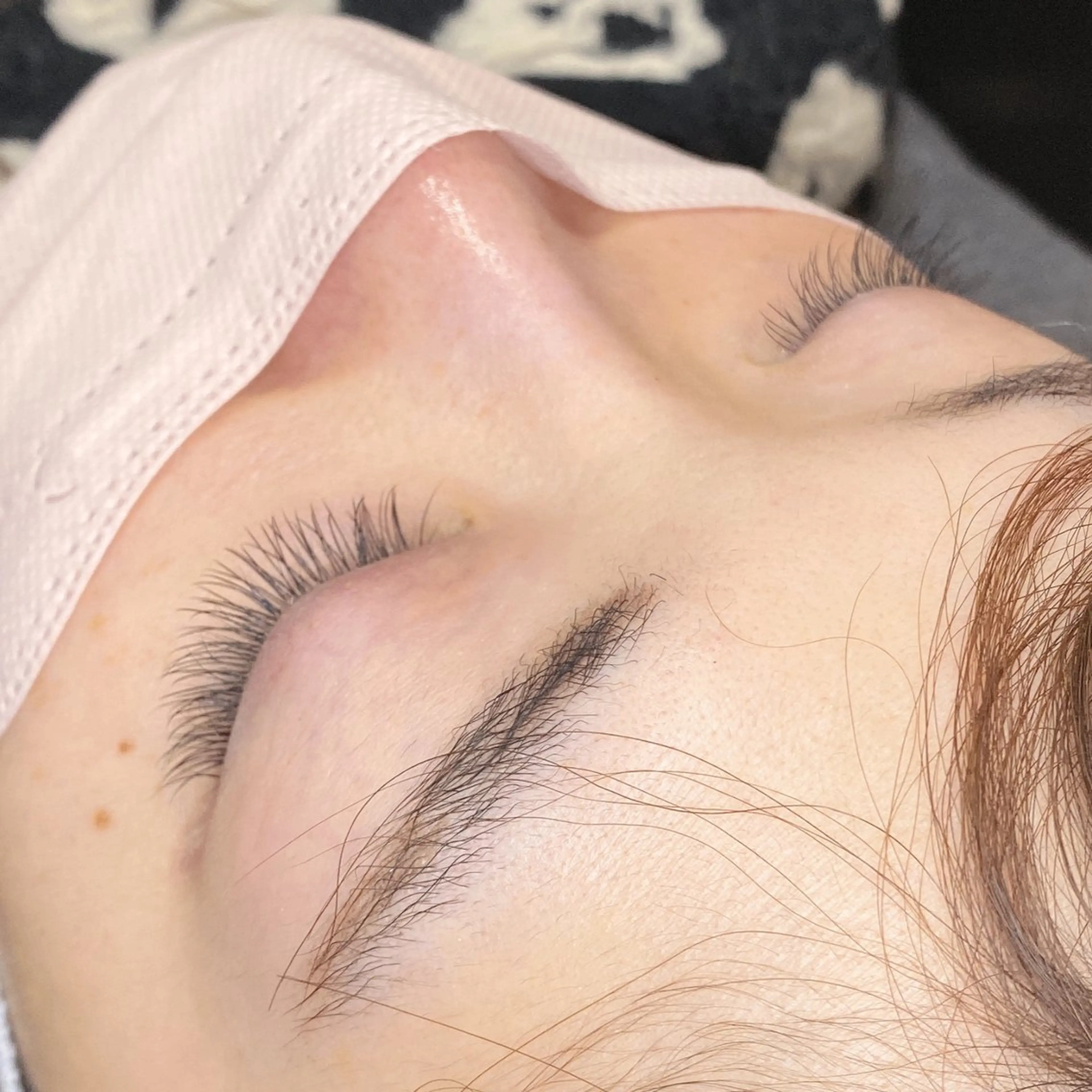 マツエク・マツパ マツエク LITMUS HAIR SALON所属・末吉 結衣の眉毛・アイブロウイメージ