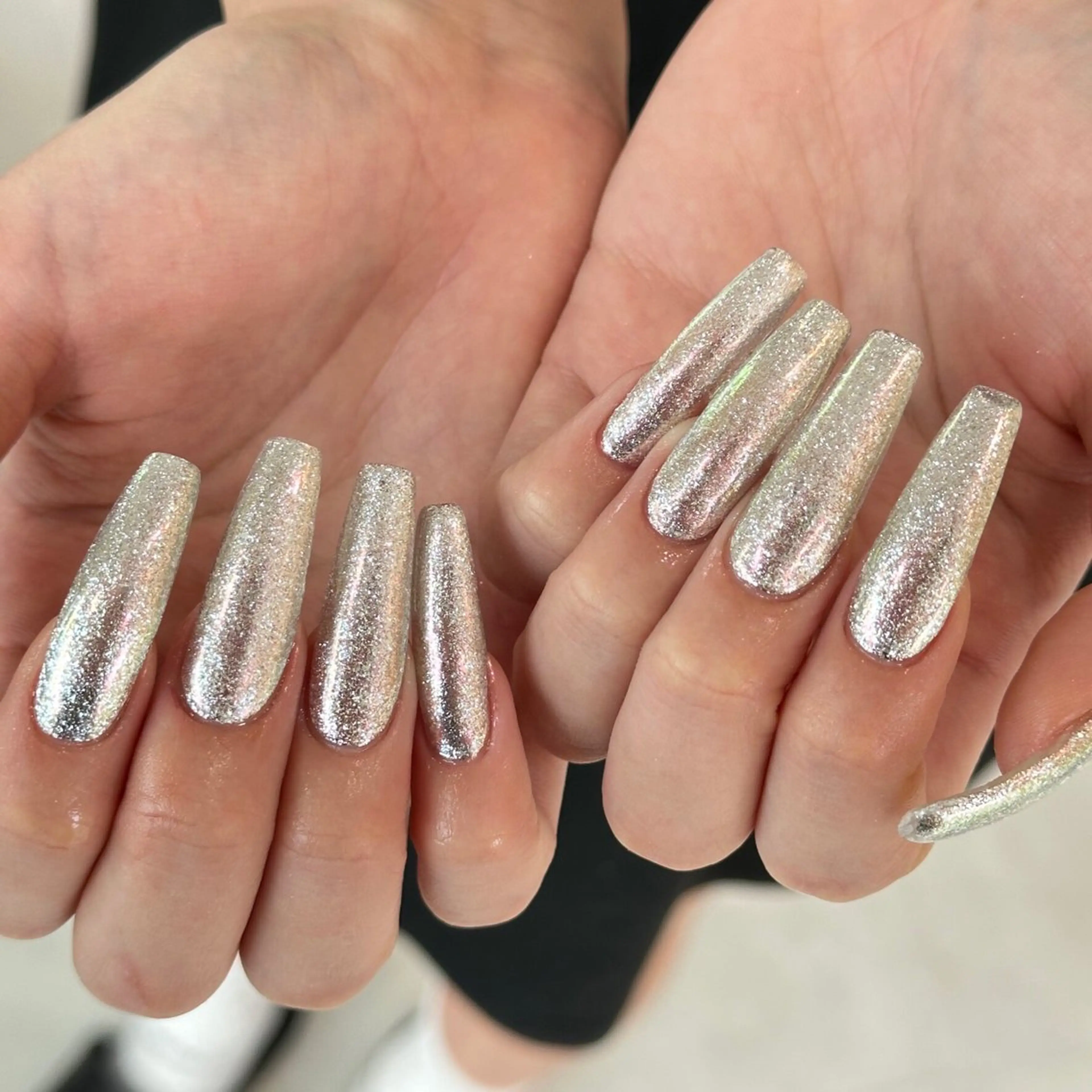 ネイル 長さ出し ハンドネイル 。 YURiのネイルデザイン