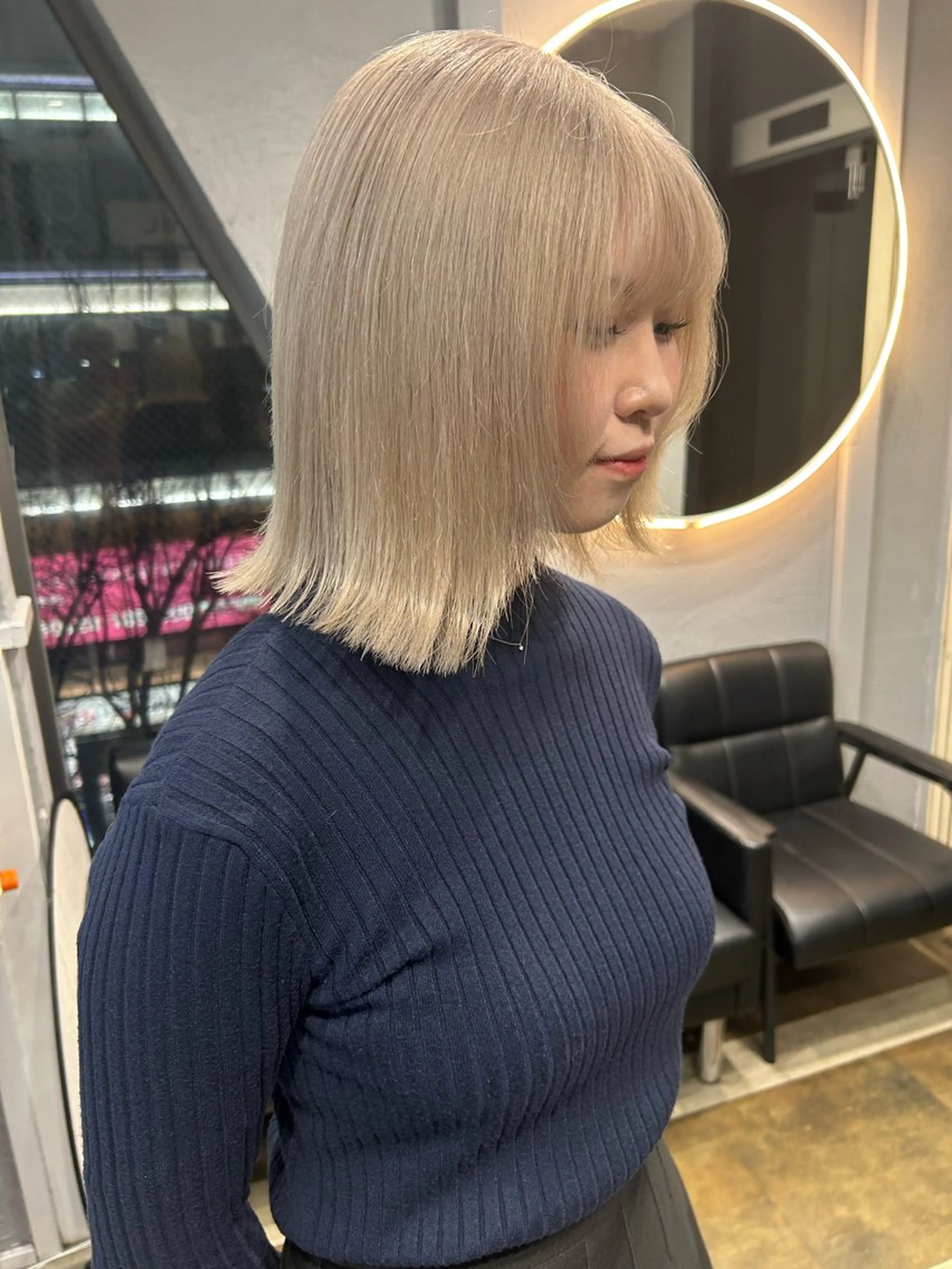 ミディアム カラー ベージュカラー ホワイトベージュ TATSUブリーチ/ ミルクティーベージュのヘアスタイル