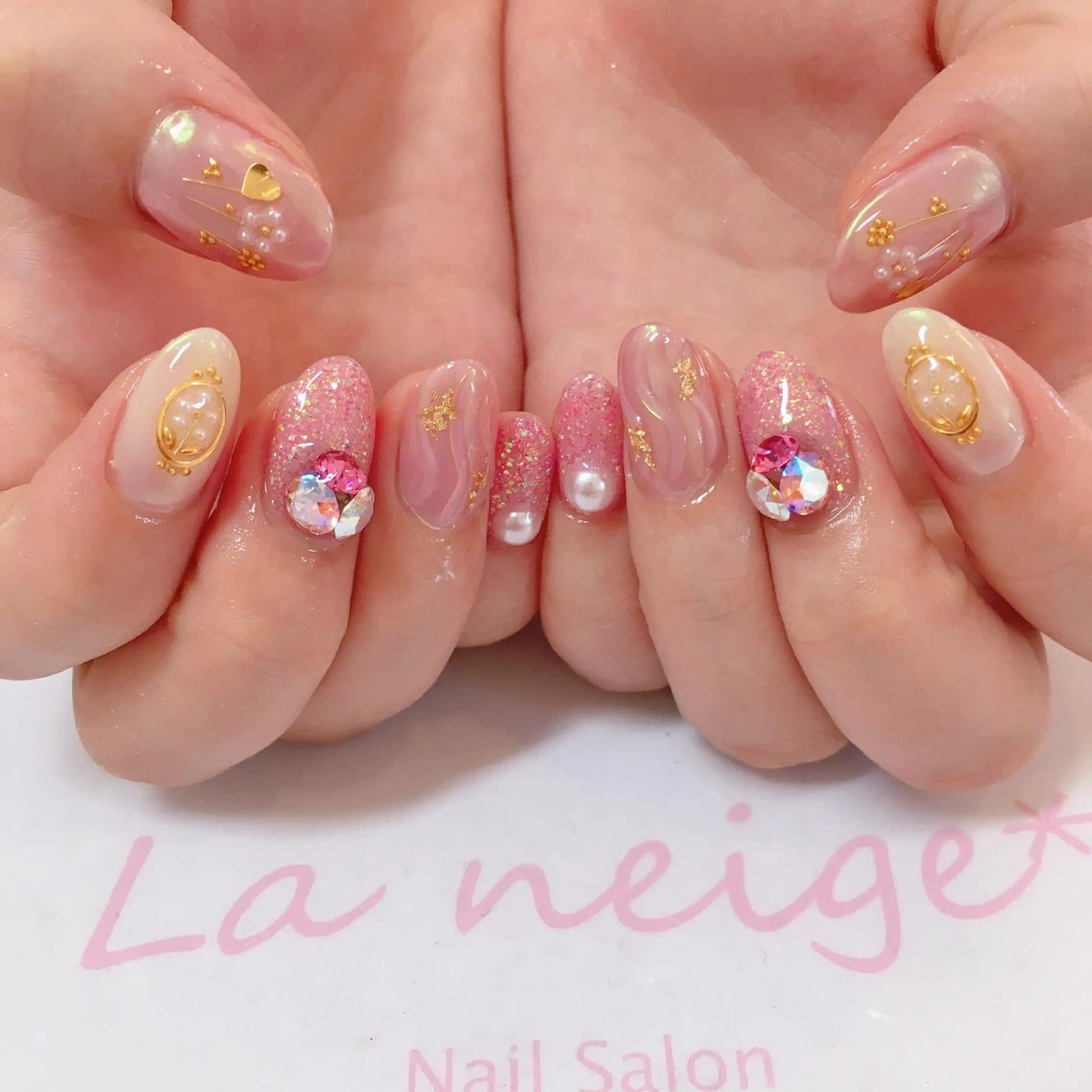 ネイル La neige* yuki 🥯🍑のネイルデザイン