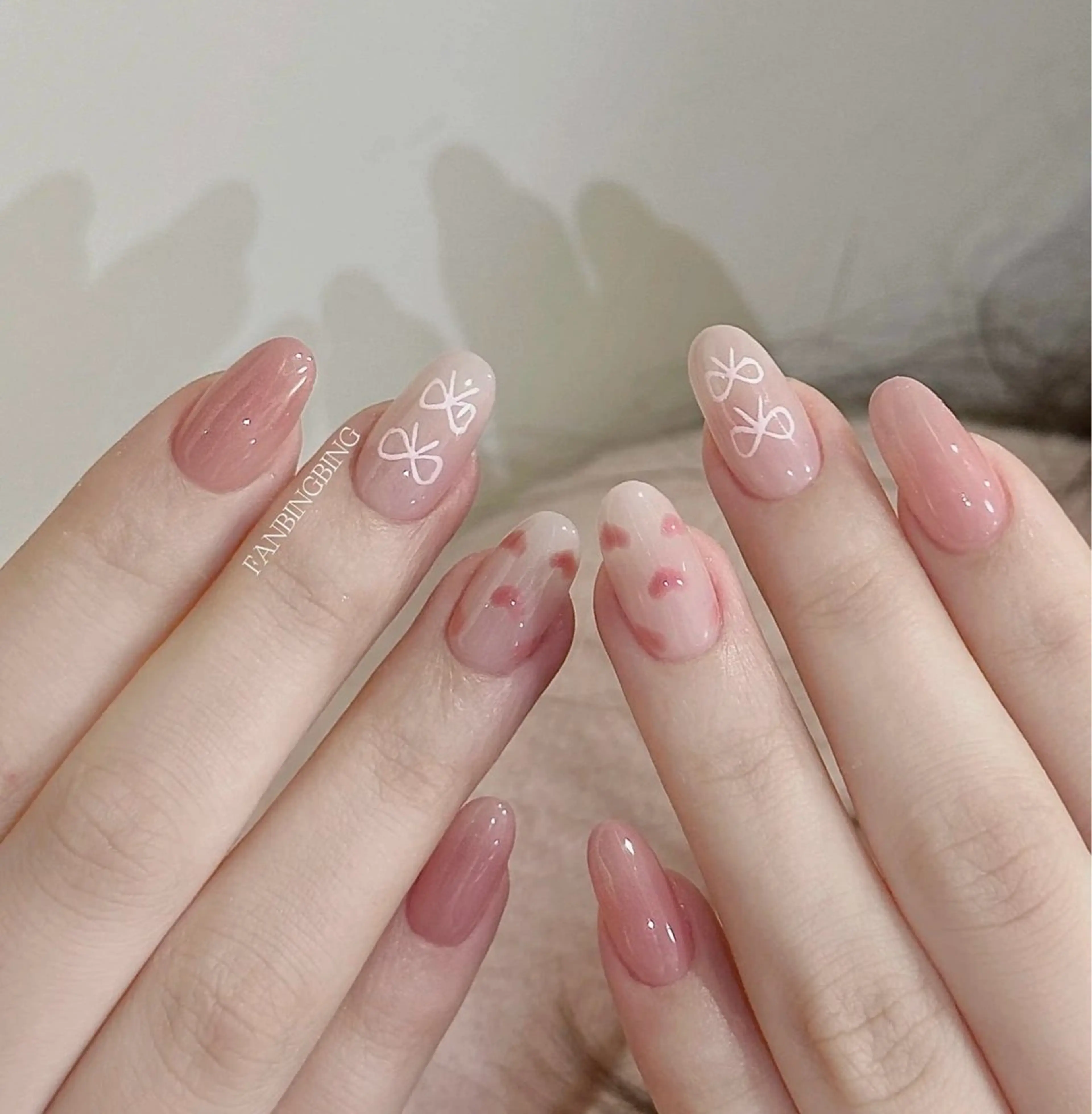 ネイル Ui_Amor (パラジェル)のネイルデザイン