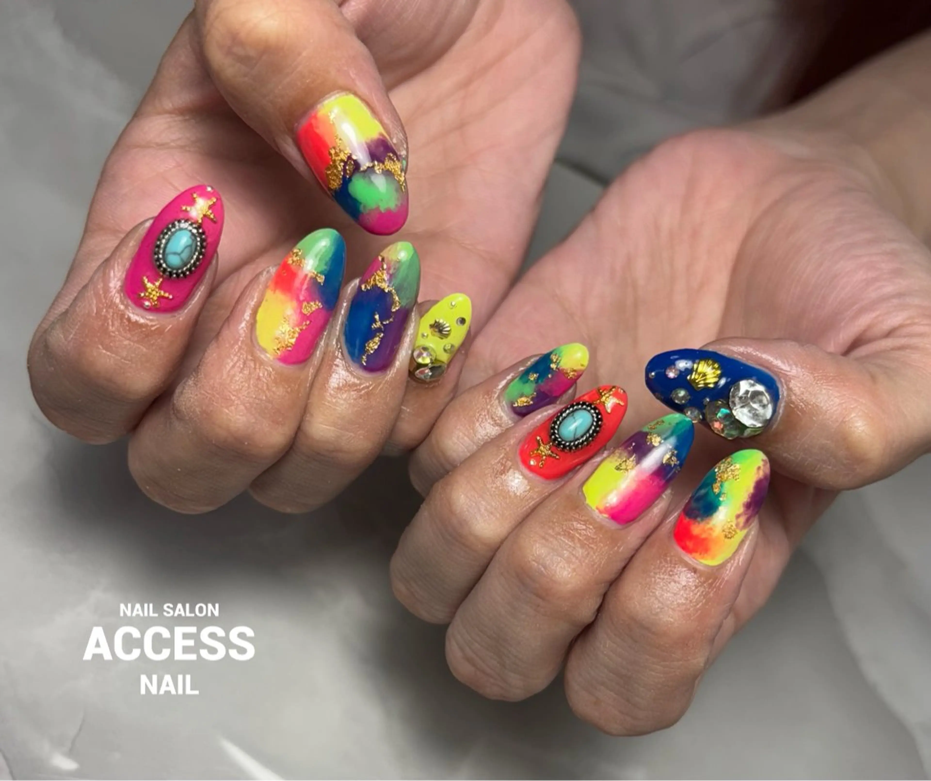 ネイル access nailのネイルデザイン