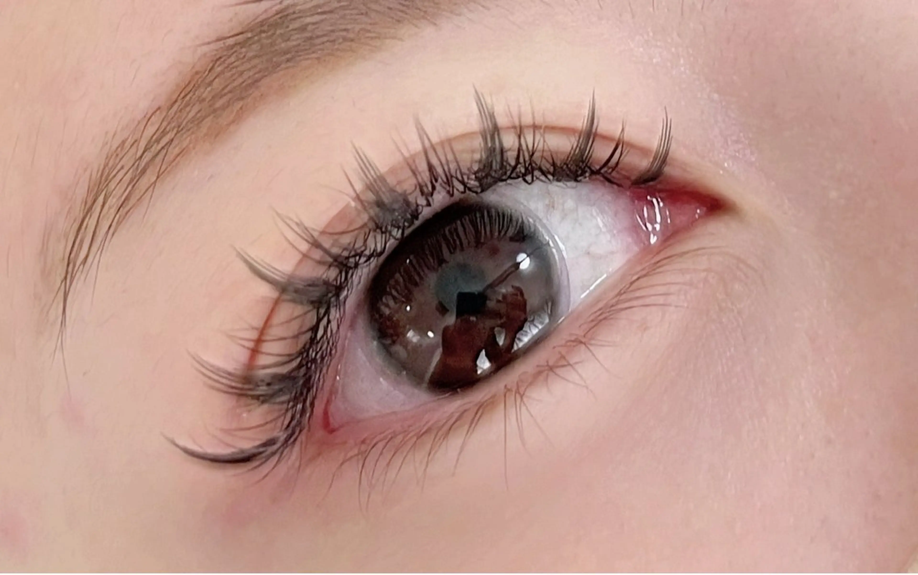 マツエク・マツパ チノ ミナの眉毛・アイブロウイメージ