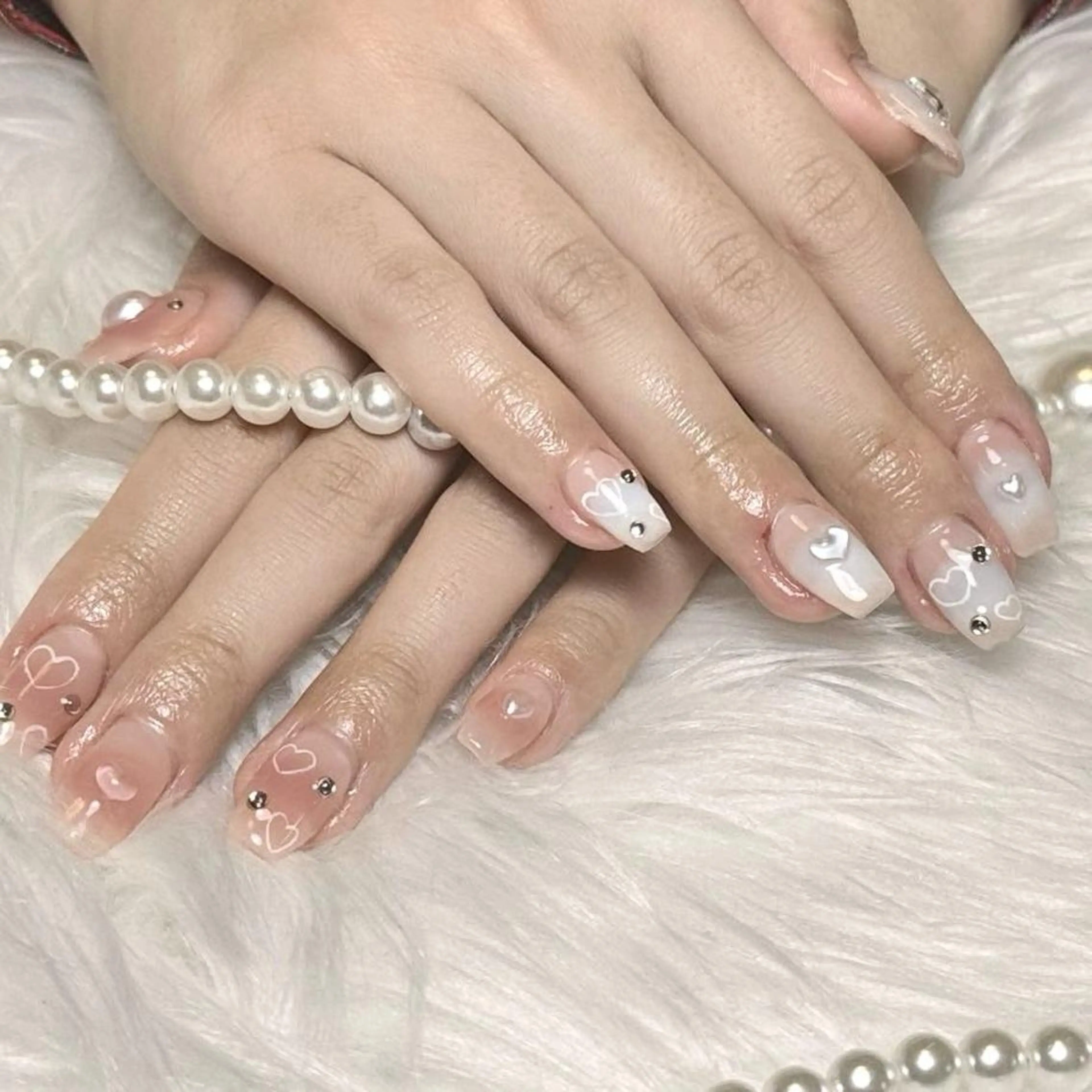 ネイル RAFFINE haru🦋🩵のネイルデザイン