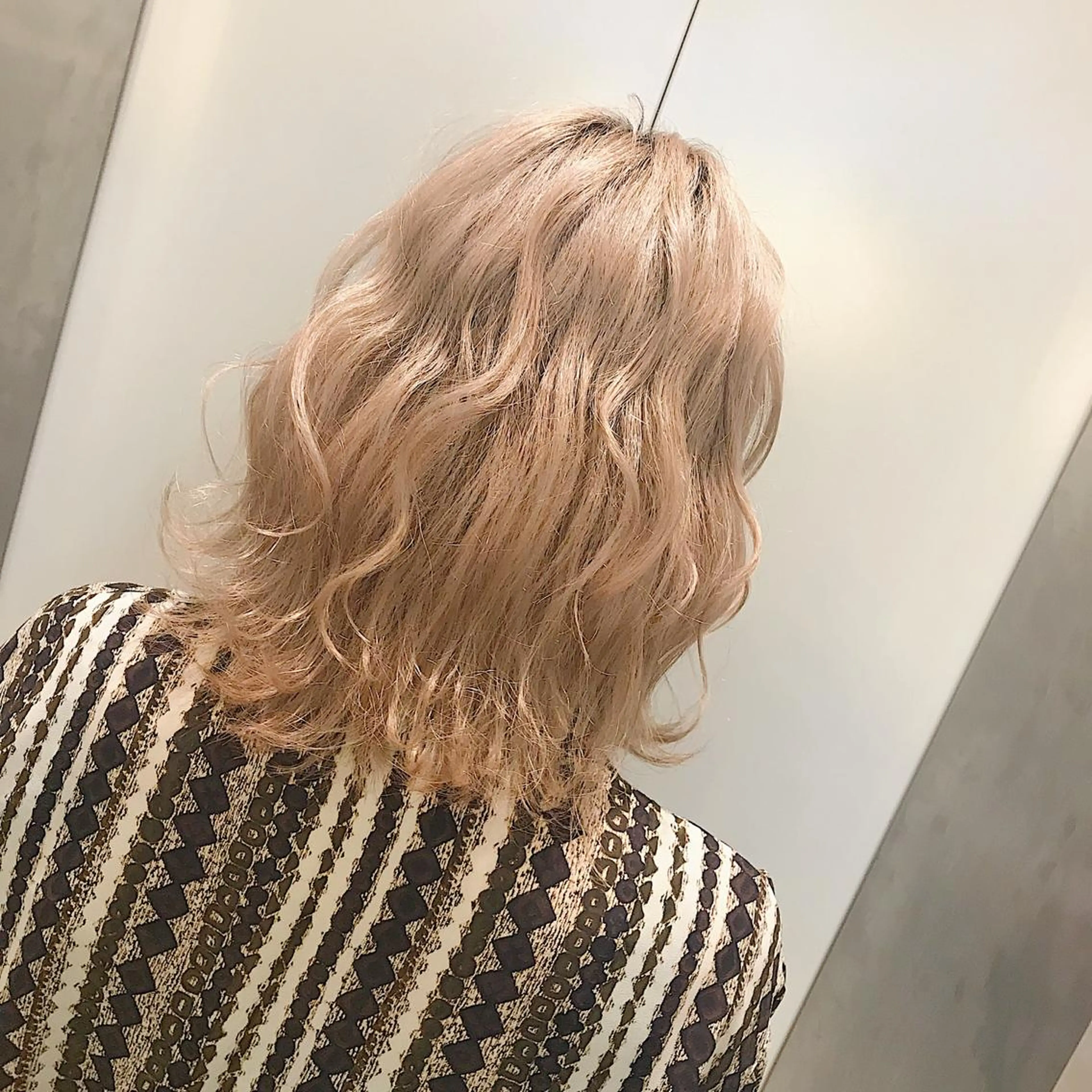 ミディアム カラー GO TODAY SHAiRE SALON 町田店所属・🫧大森 知夏🫧のヘアスタイル