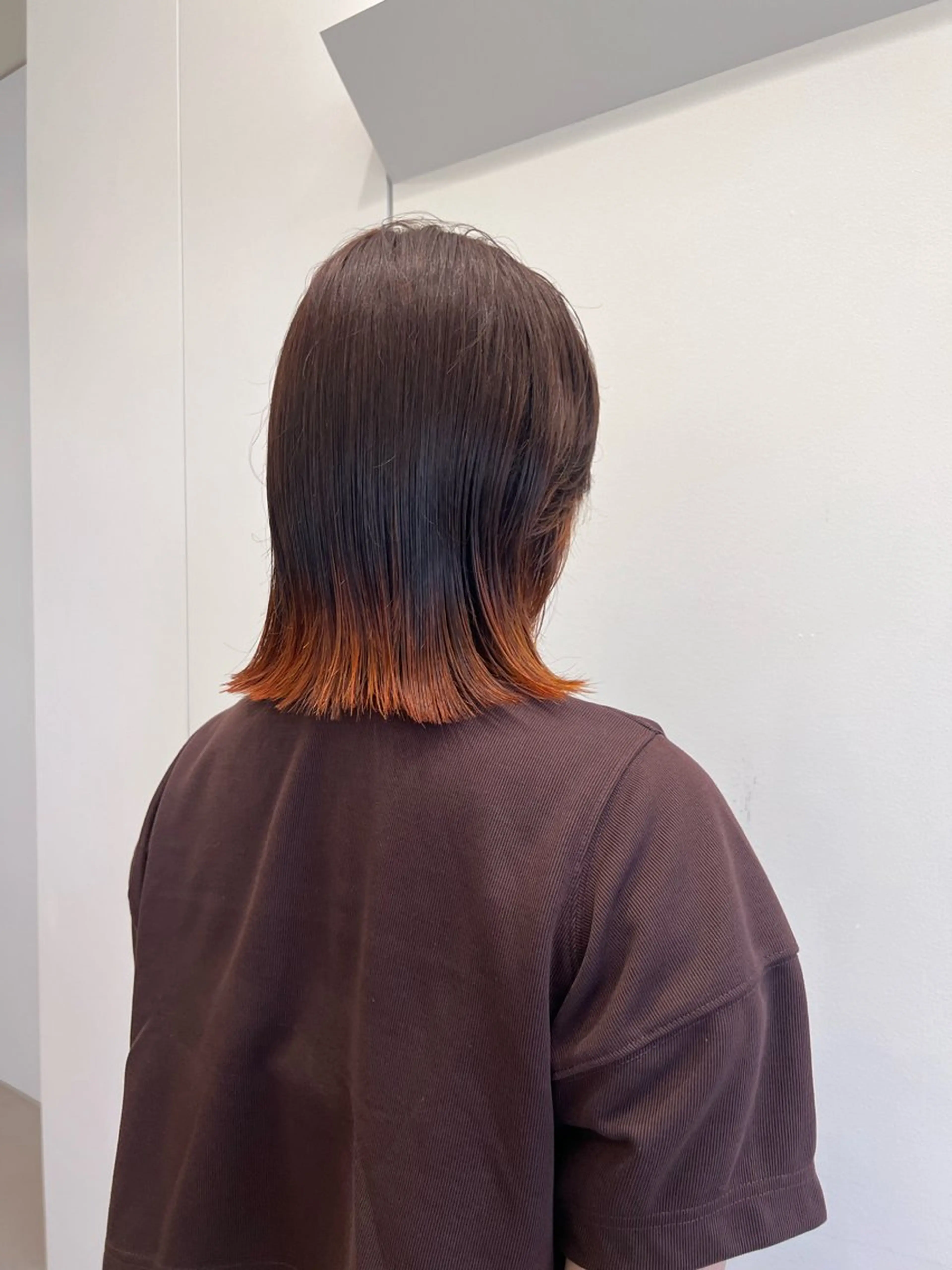 ミディアム カラー ブリーチ ハイトーンカラー オレンジ 似合わせカット🫧 /パーマRINAのヘアスタイル