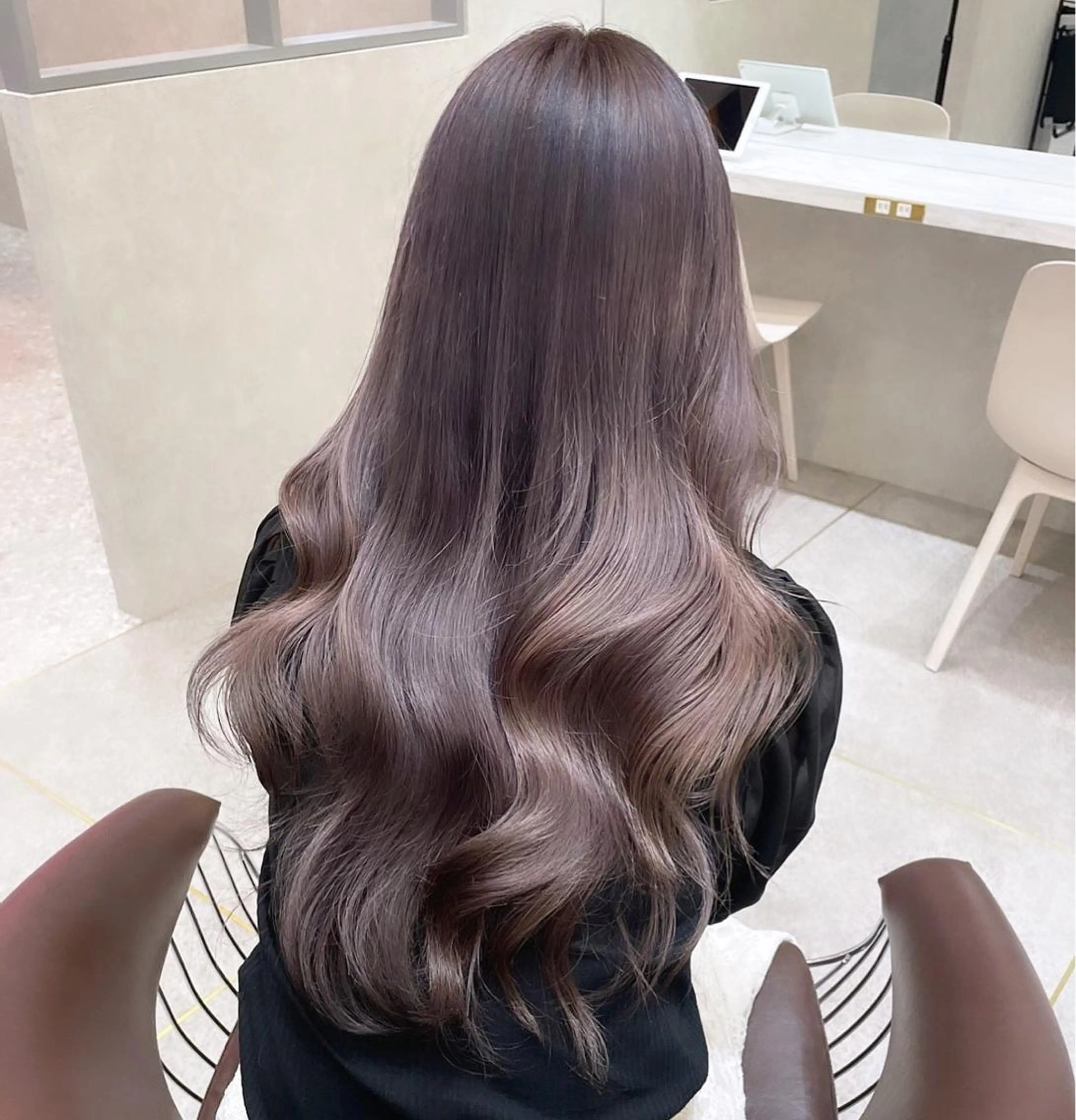 カラー rina／ベージュ ワンホン/韓国ヘアのヘアスタイル