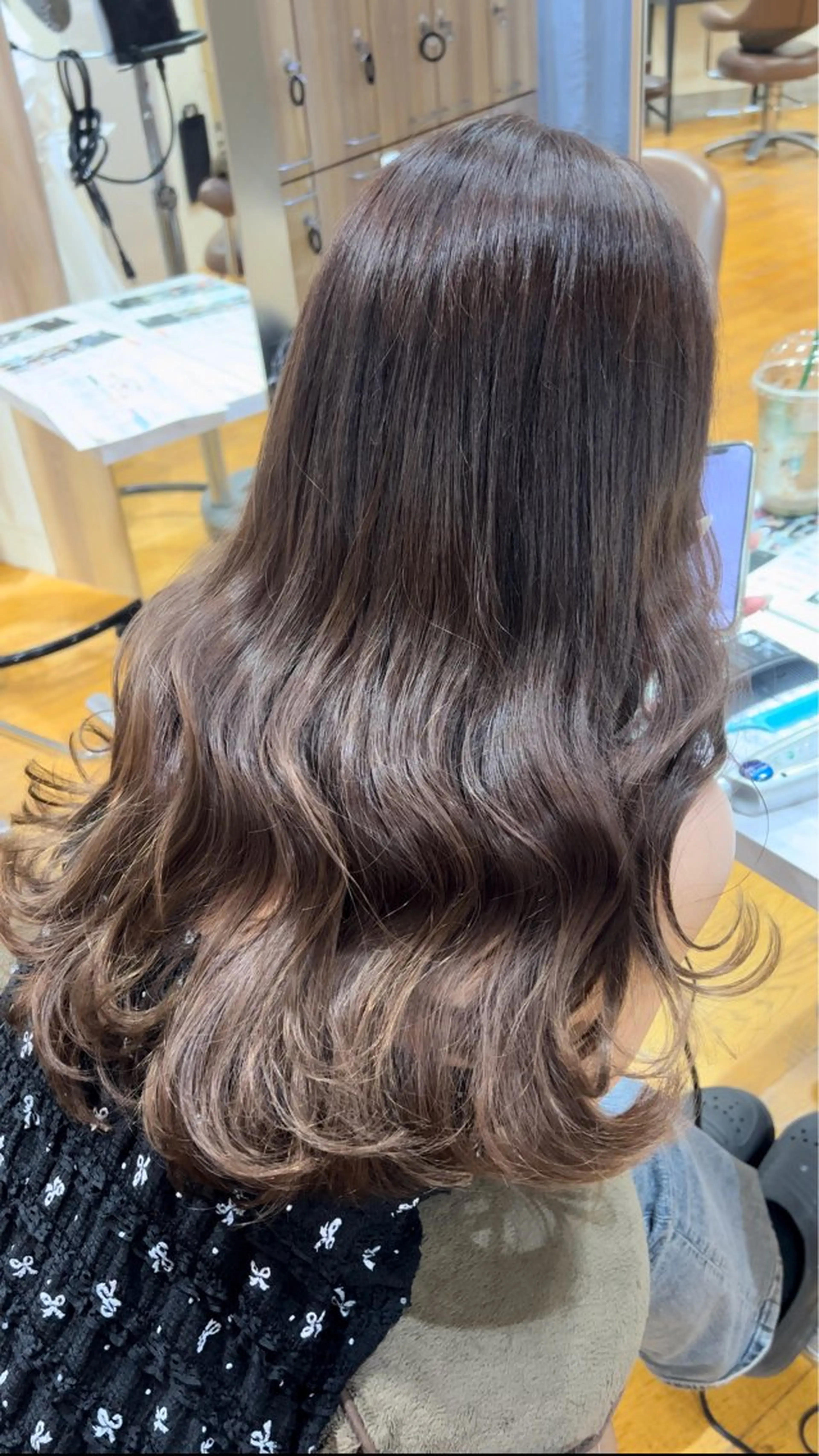 ロング ヘアカラー トリートメント Moto nanamiのヘアスタイル