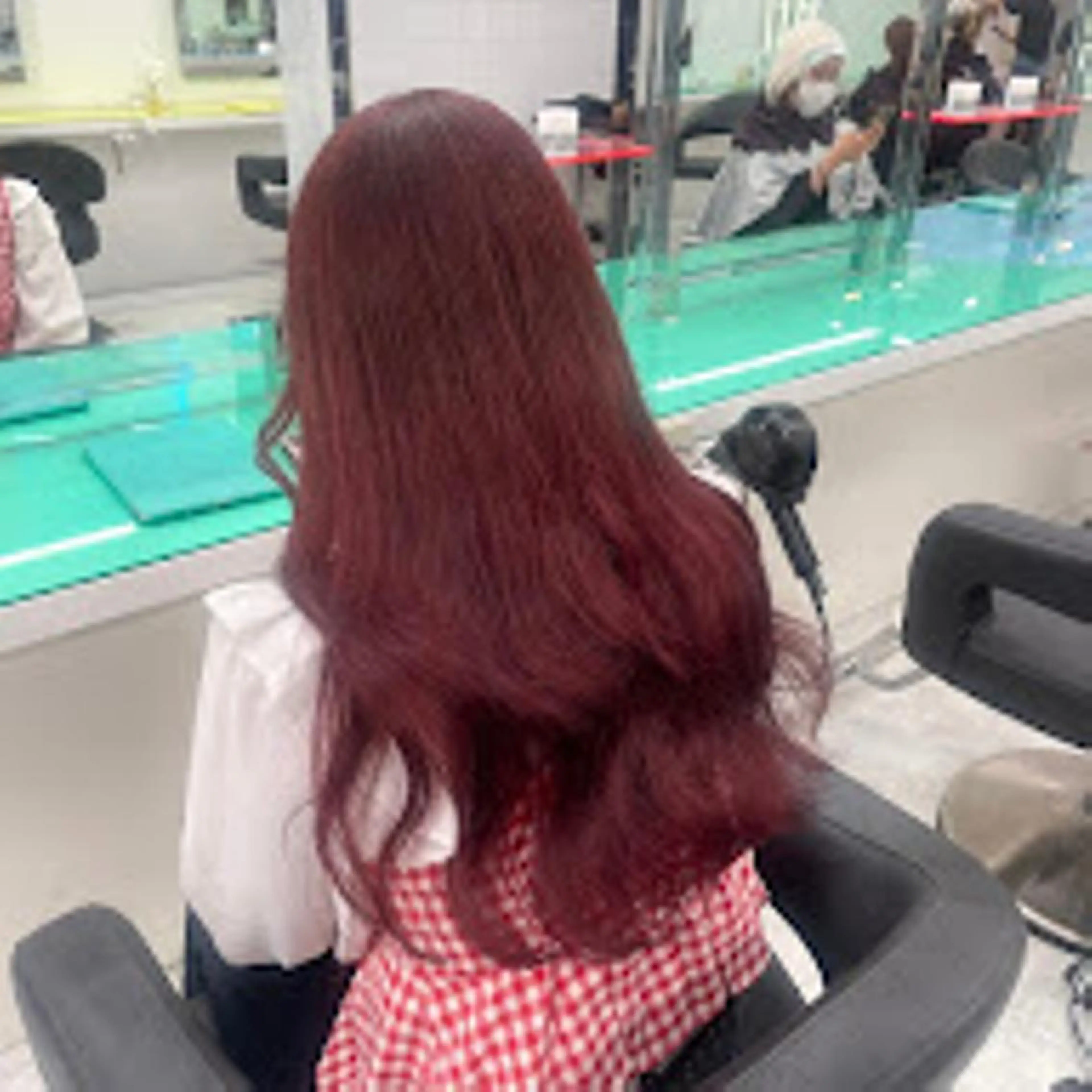 カラー 🌼原宿JUICE／ official🌼のヘアスタイル