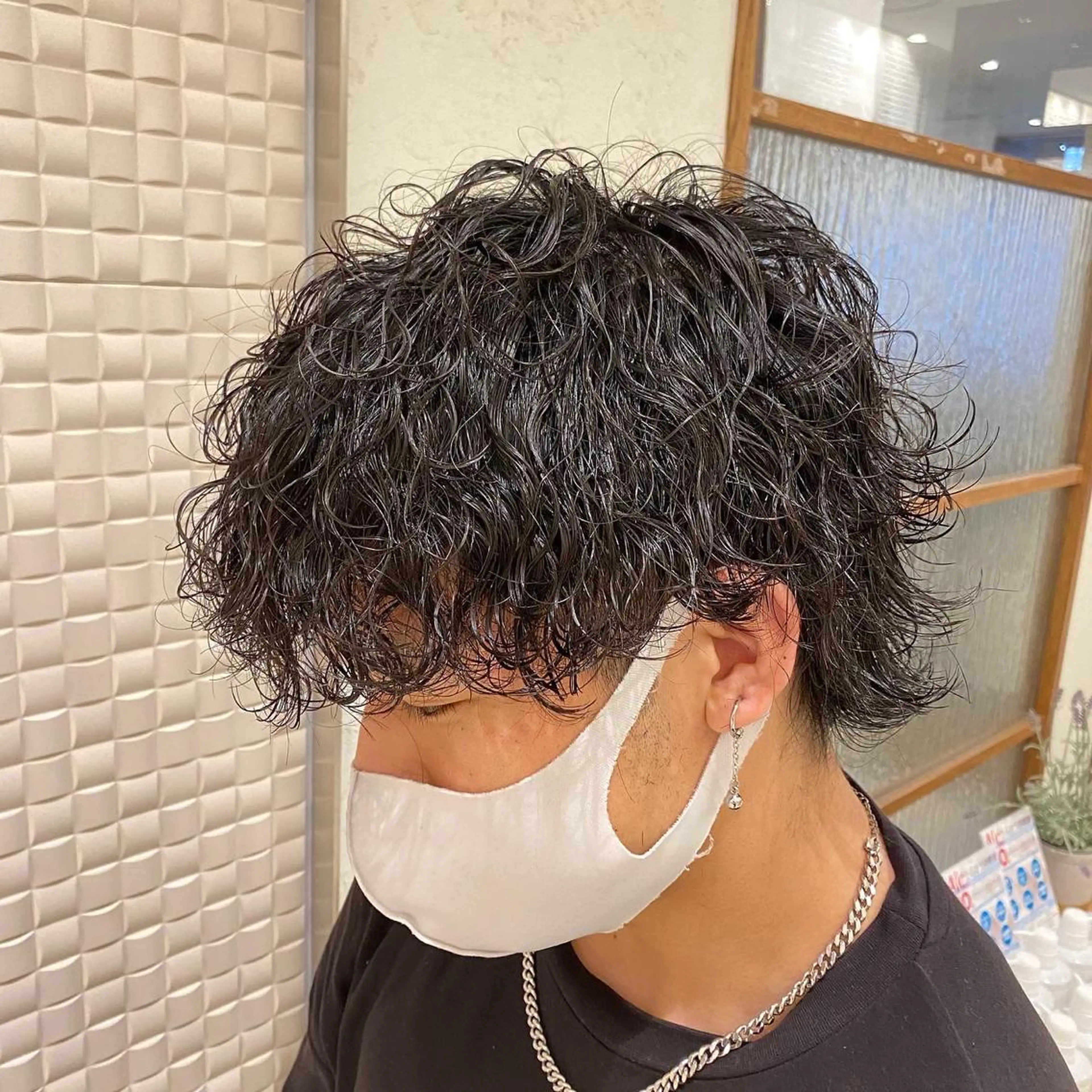 ミディアム ミディアムパーマ トリートメント 新宿メンズパーマ ヨモギダのヘアスタイル