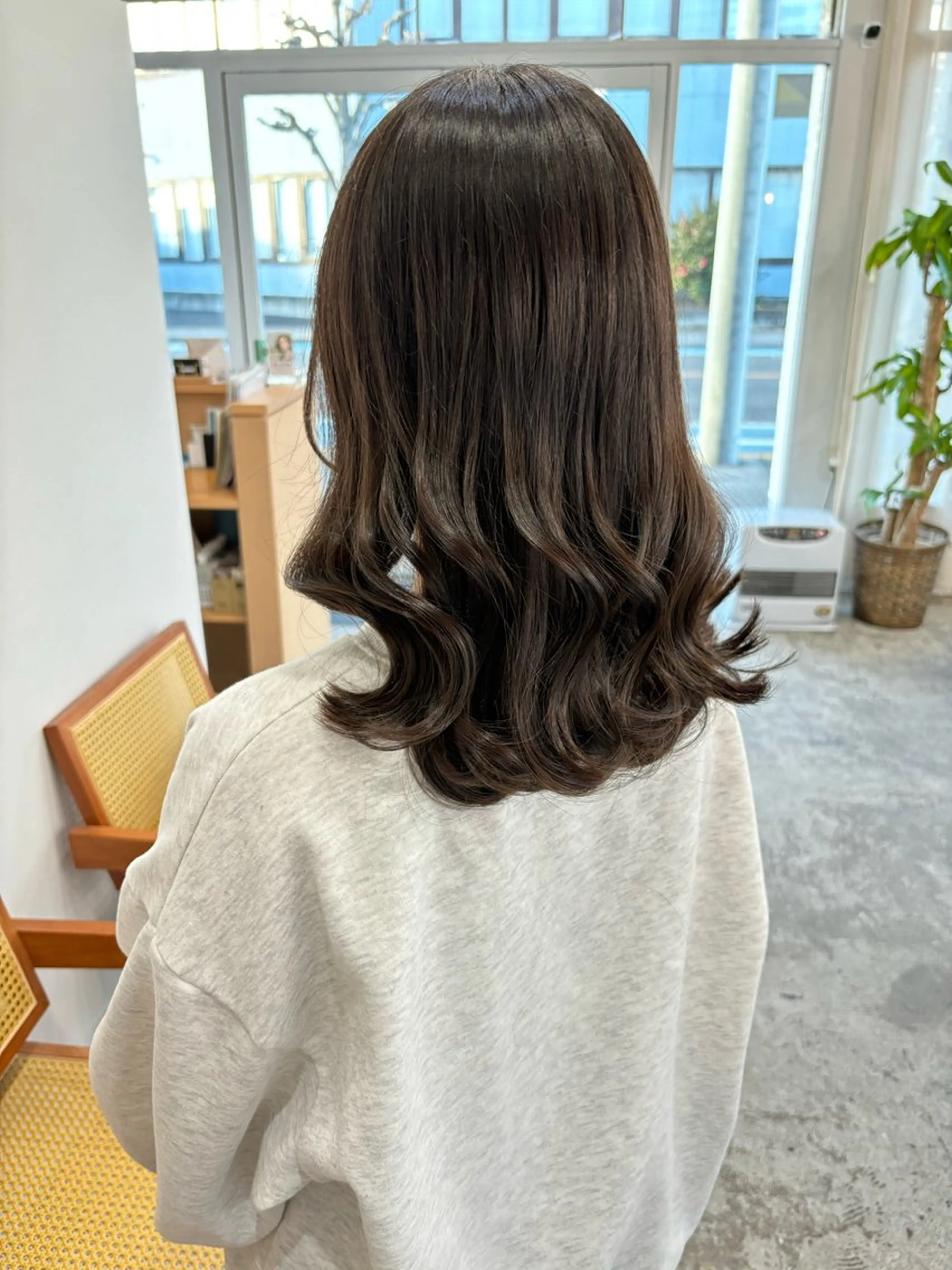 ミディアム カラー 透明感カラー グレージュ yunica所属・yunica manaeのヘアスタイル