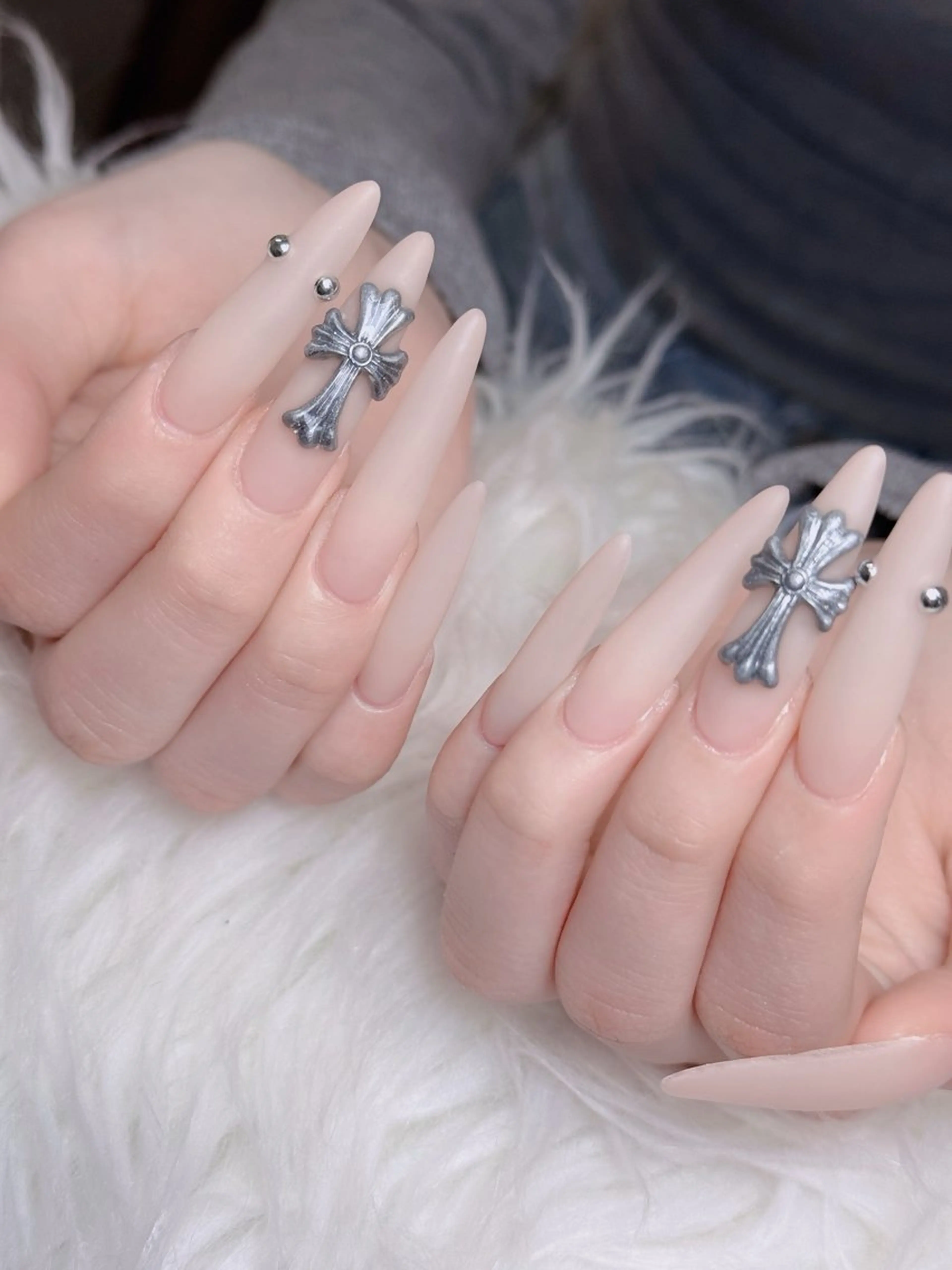 ネイル オーロラネイル チークネイル フットネイル フレンチネイル ハロウィン ハンドネイル Lumi Nail 新大久保3‘のネイルデザイン