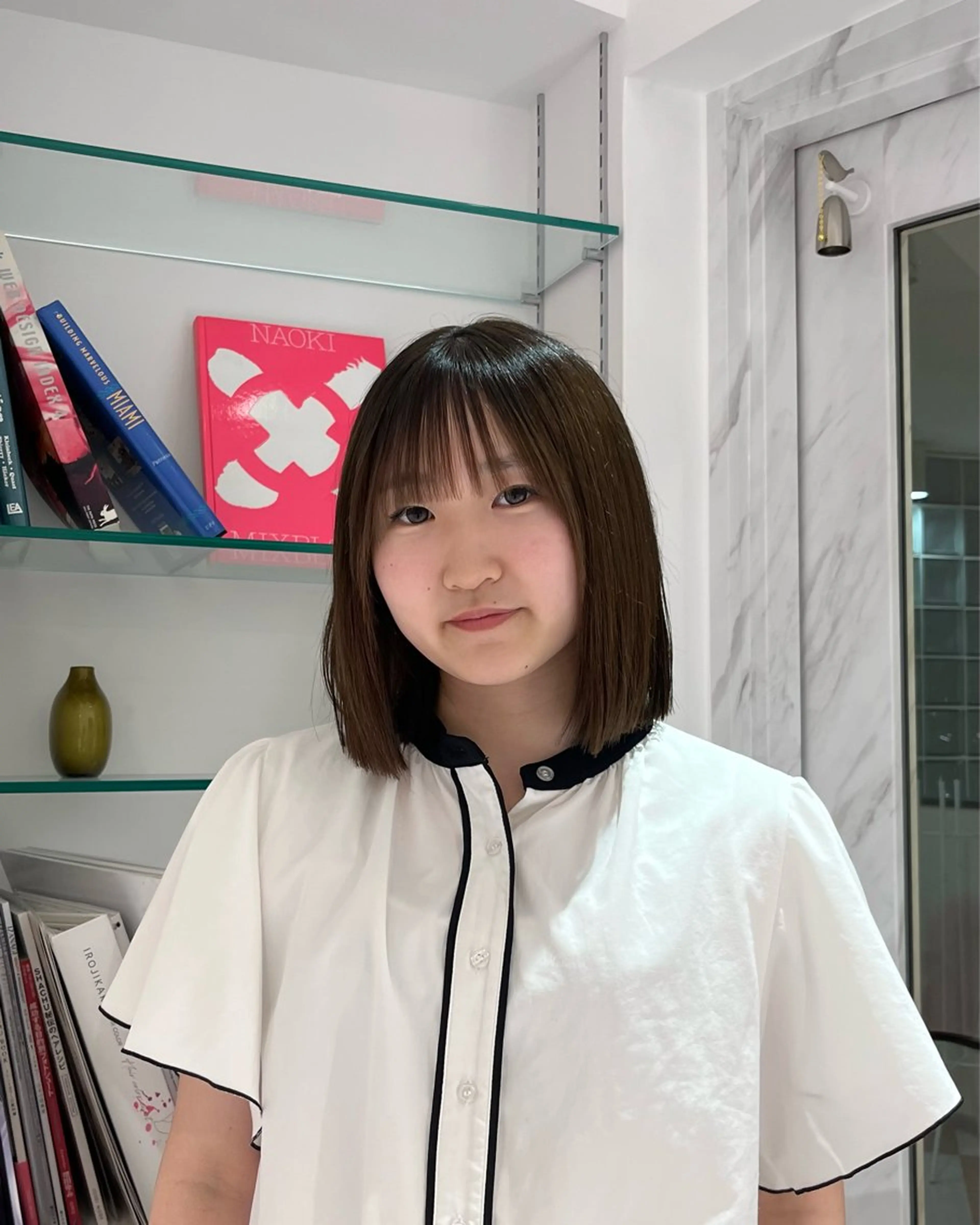 ミディアム ボブ 野中里紗/ ベージュカラーのヘアスタイル