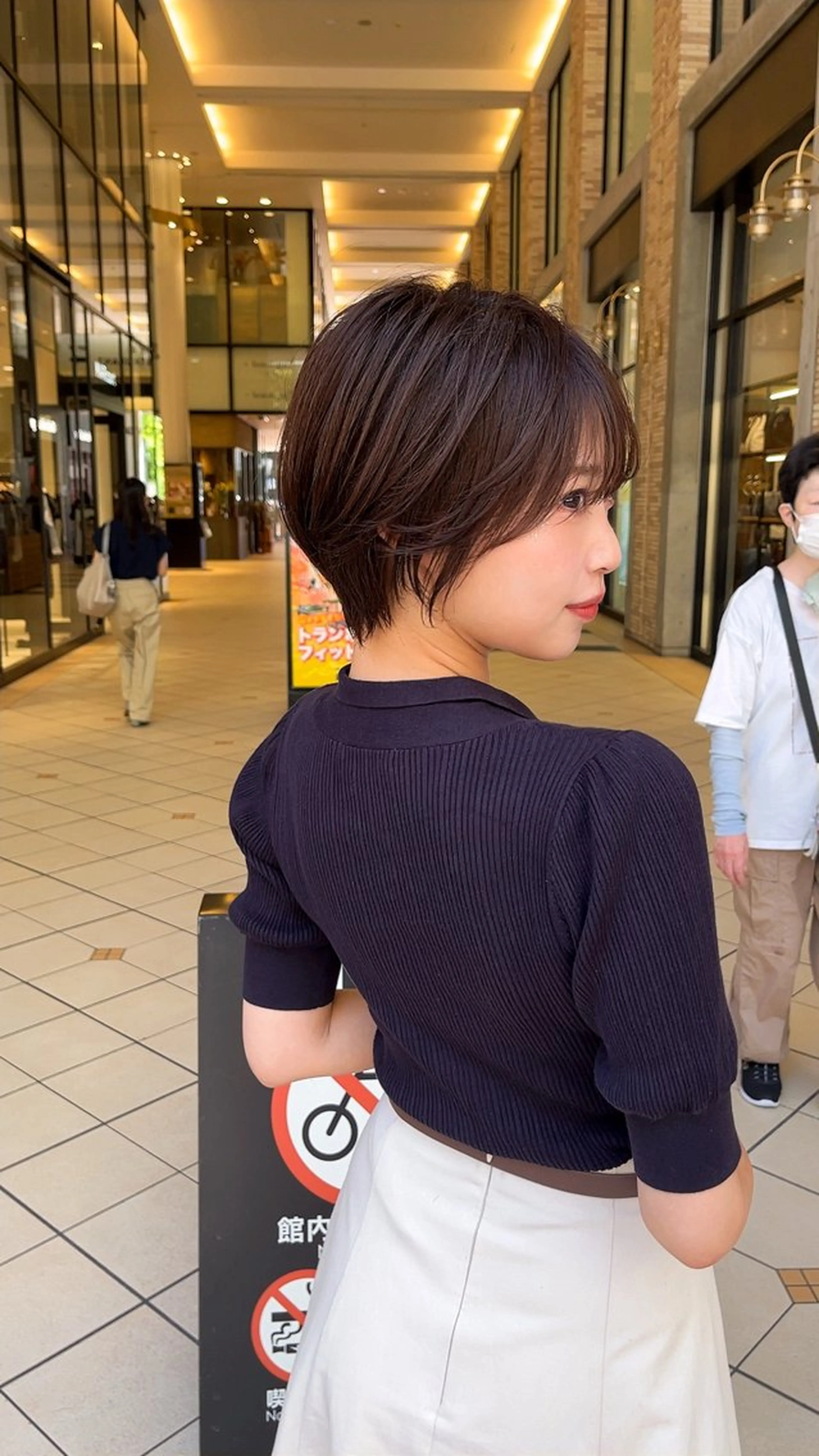 ショート GIEN Smart Salon by milbon 西宮ガーデンズ　プラス所属・吉原 星稀のヘアスタイル