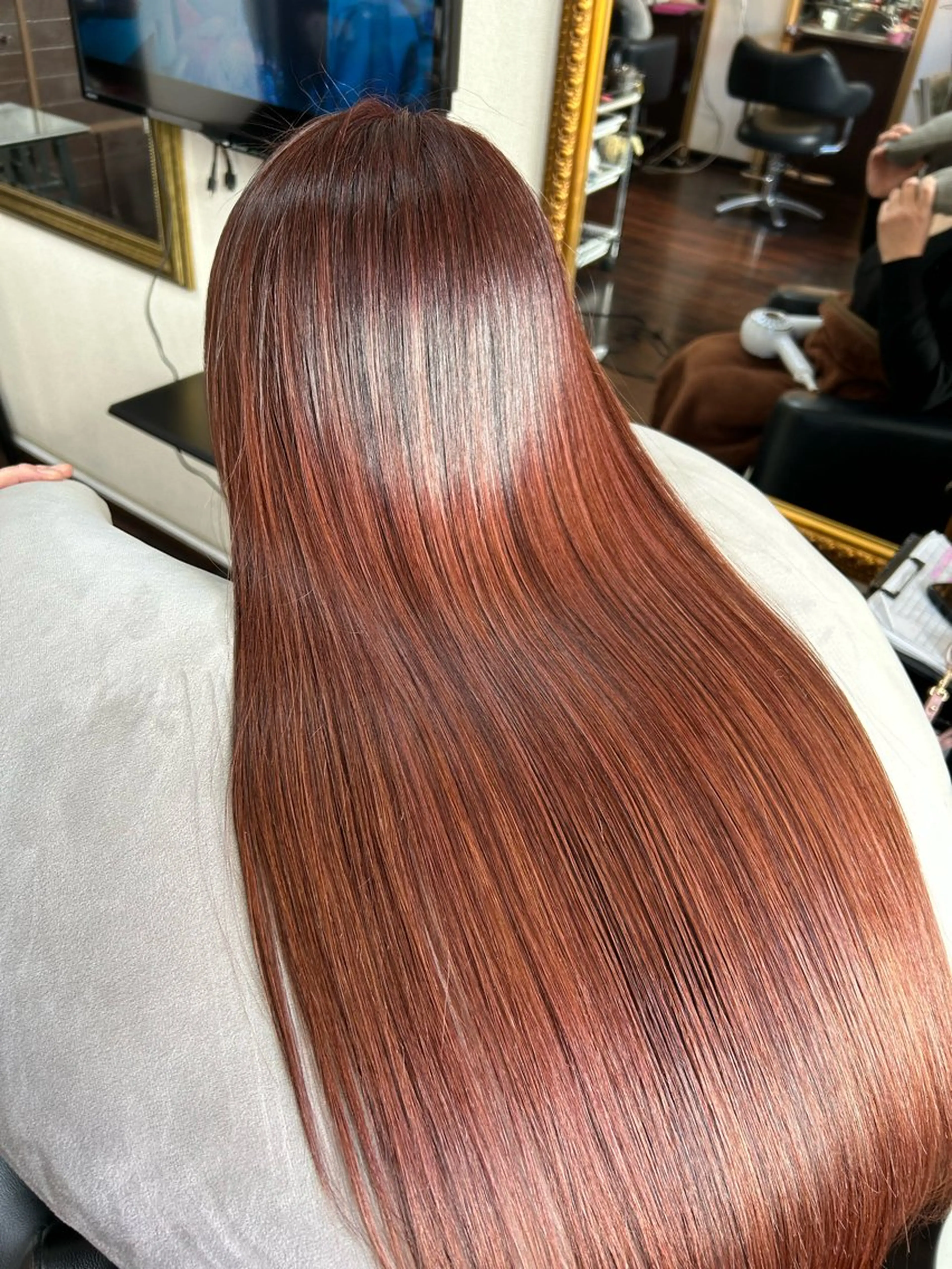 ロング カラー ピンクカラー ヘアカラー WiZ所属・艶髪カラー🤍 縮毛矯正🤍RINAのヘアスタイル