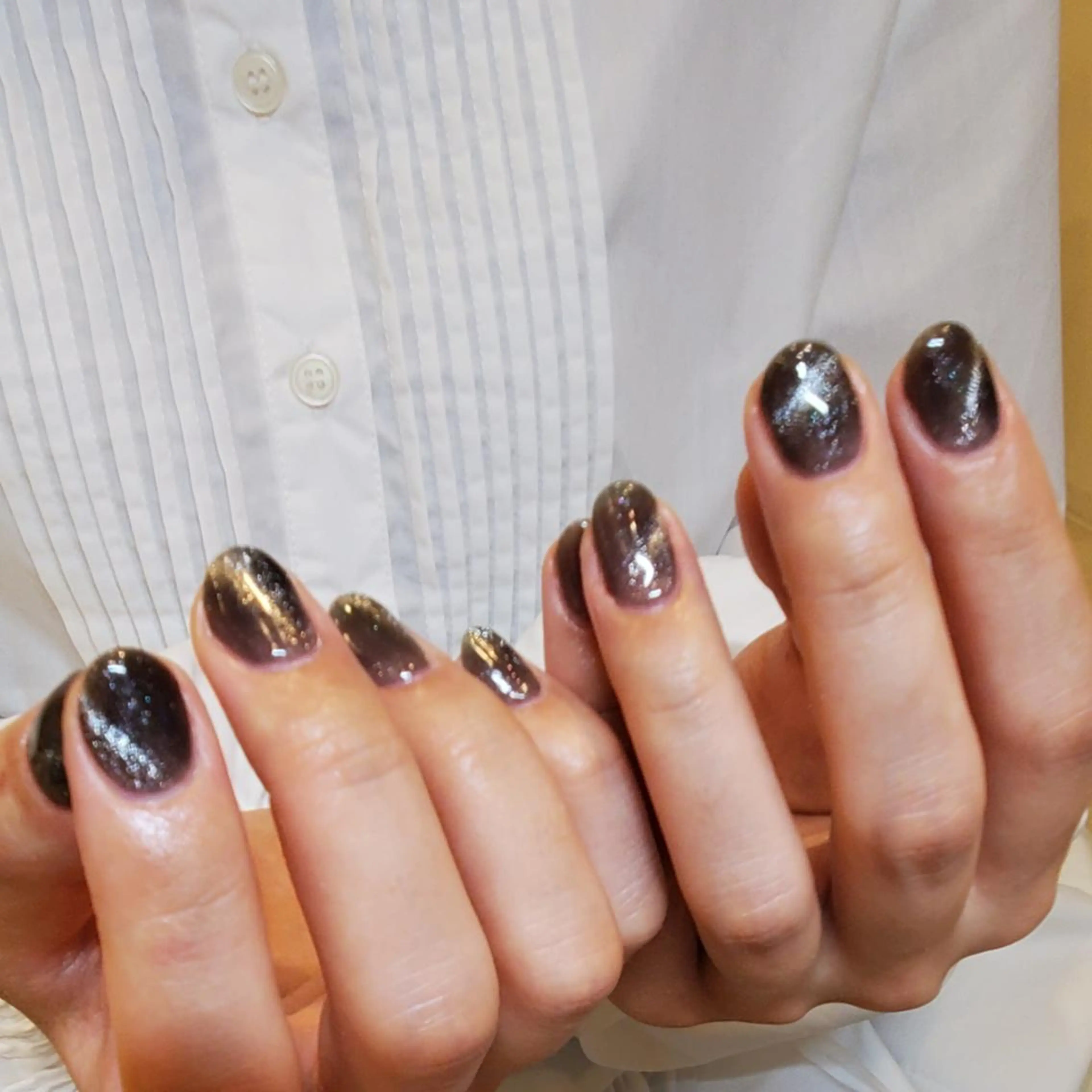 ネイル マグネットネイル MOM 原宿店所属・MoM マムネイル原宿のネイルデザイン