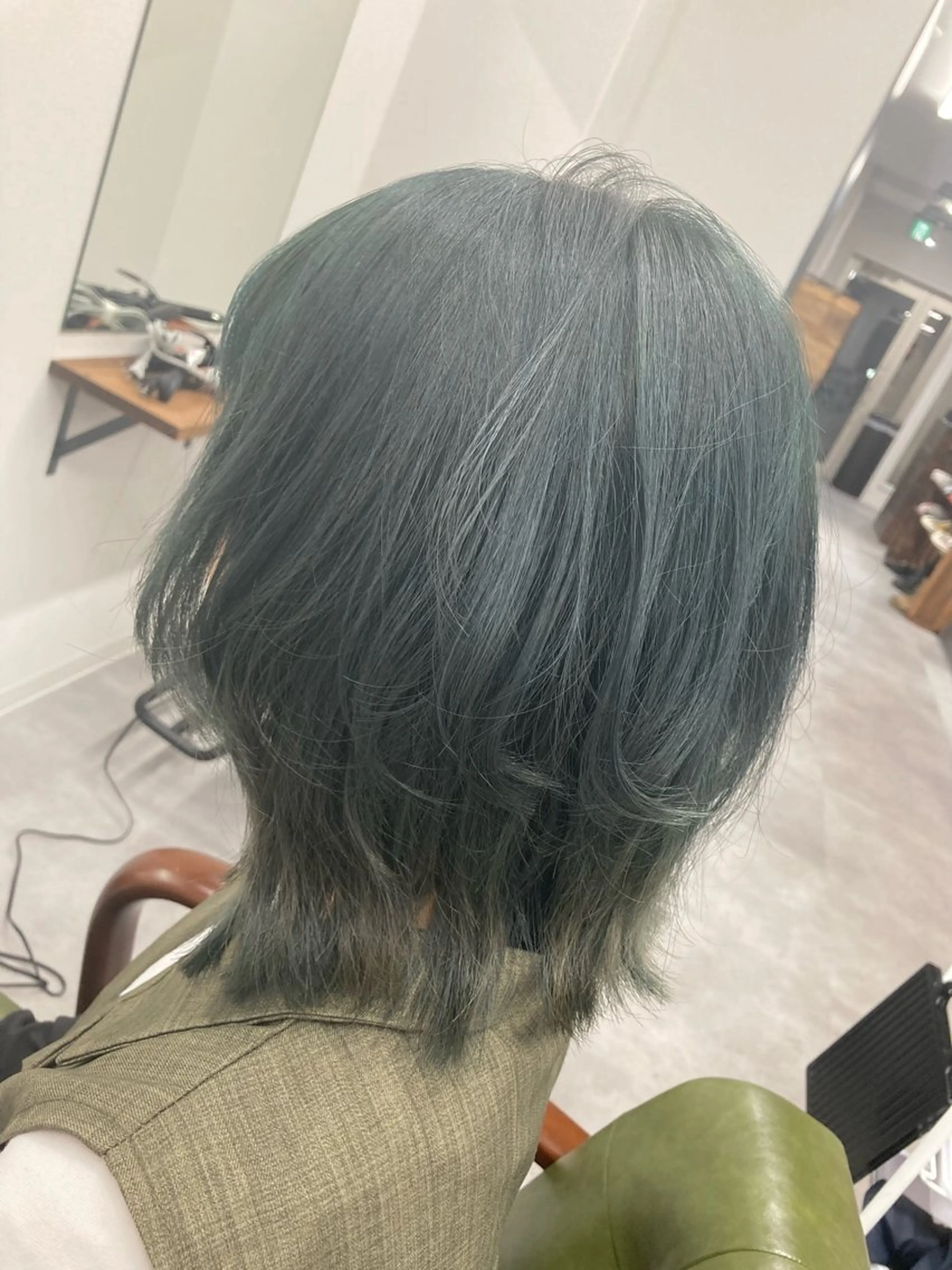 ミディアム カラー ボブ カット ヘアカラー SHAFT Ieiriのヘアスタイル