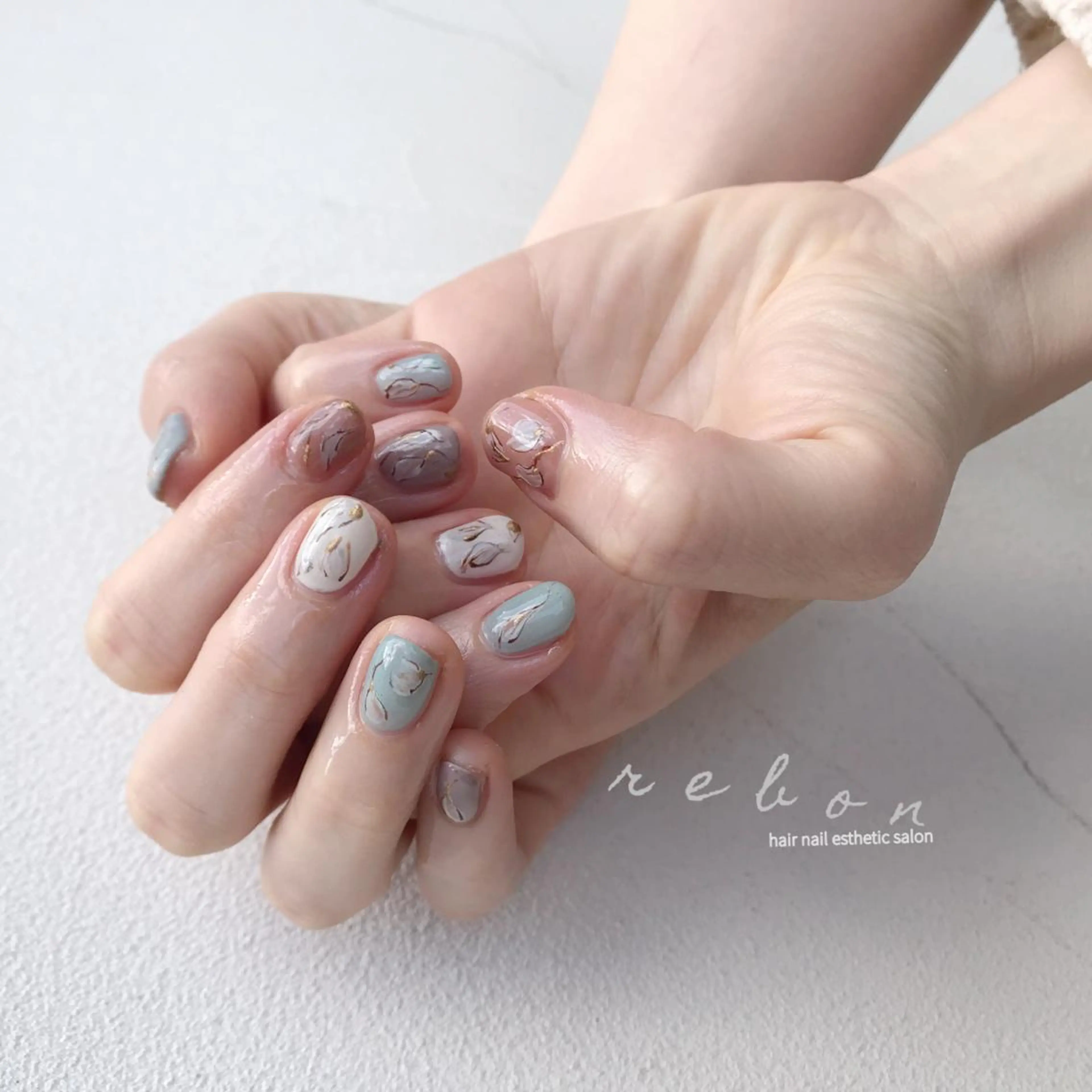 ネイル ハンドネイル フットネイル rebon＊ natsukiのネイルデザイン