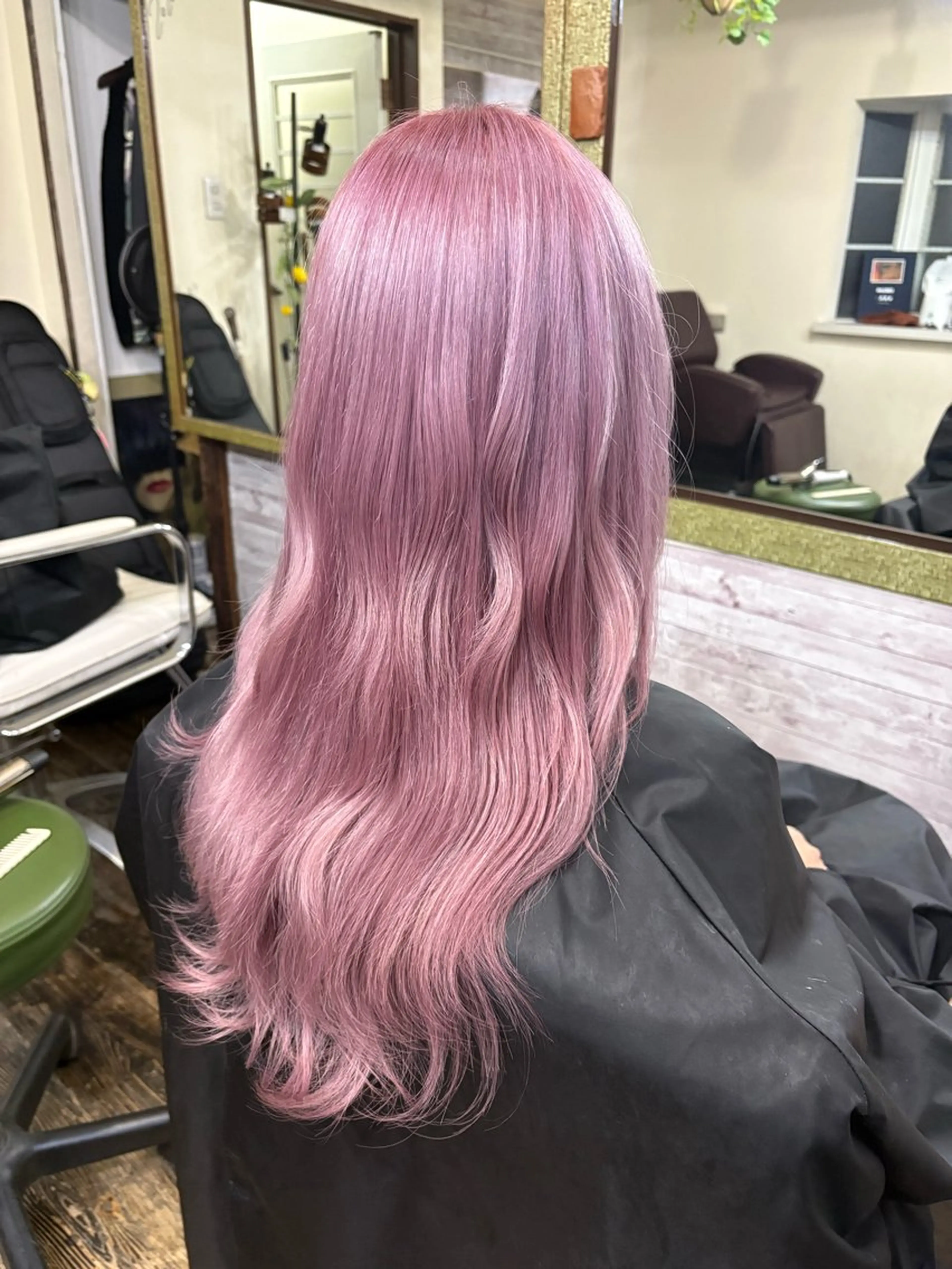 カラー 渡辺 健太のヘアスタイル