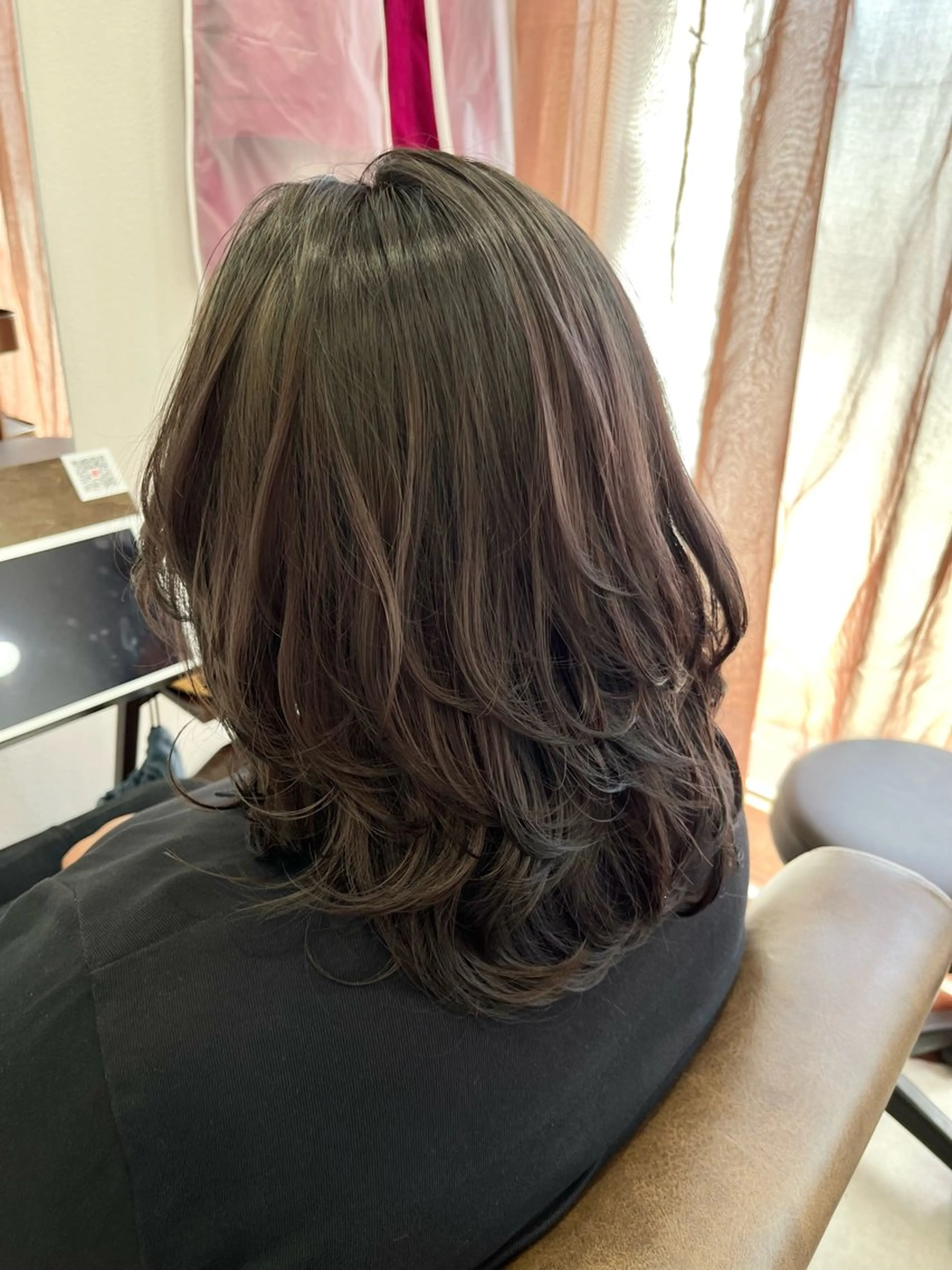 ミディアム カット ヘアカラー トリートメント 暖色＊ベージュ ＊くらたあやかのヘアスタイル