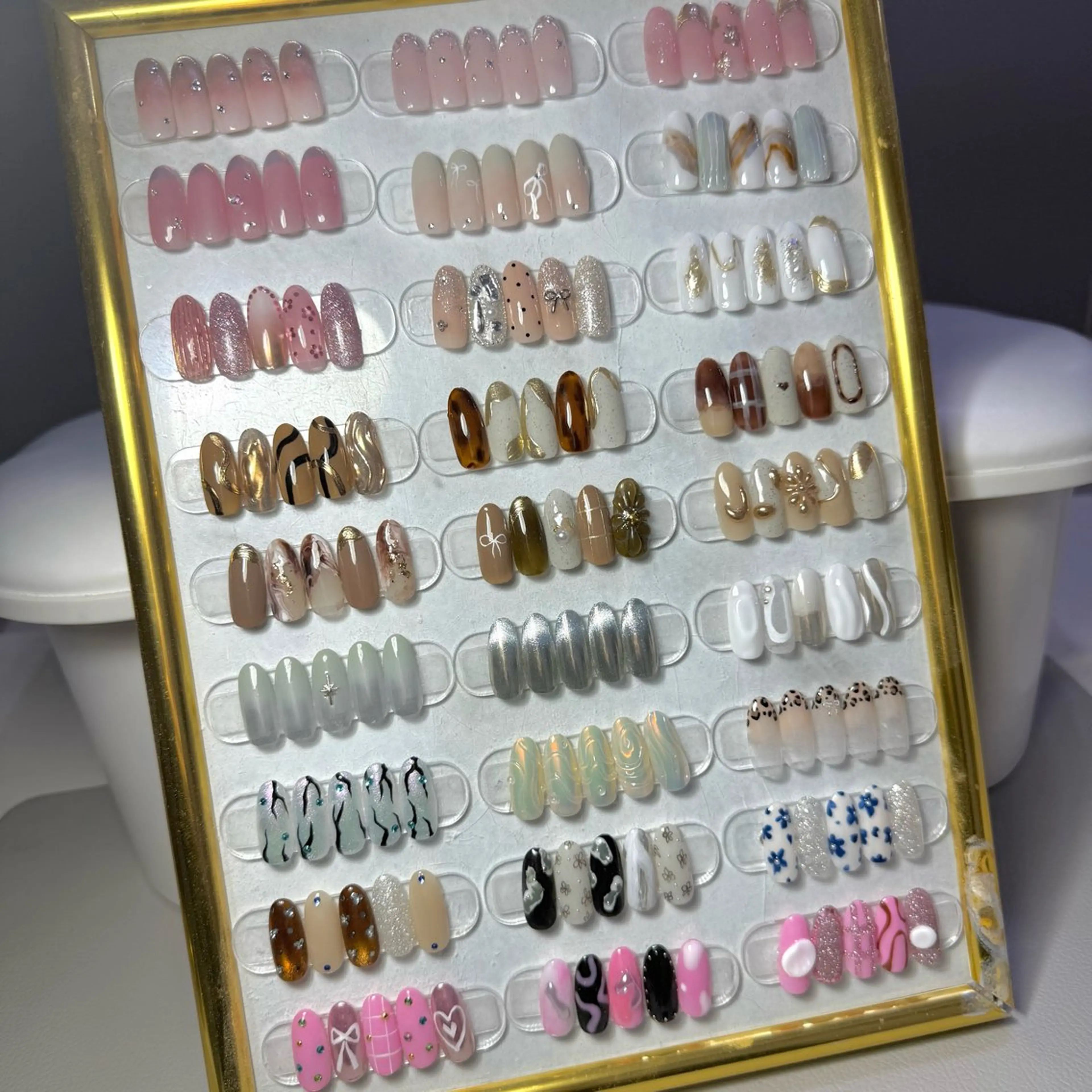 ネイル ハンドネイル elche SHOKOのネイルデザイン