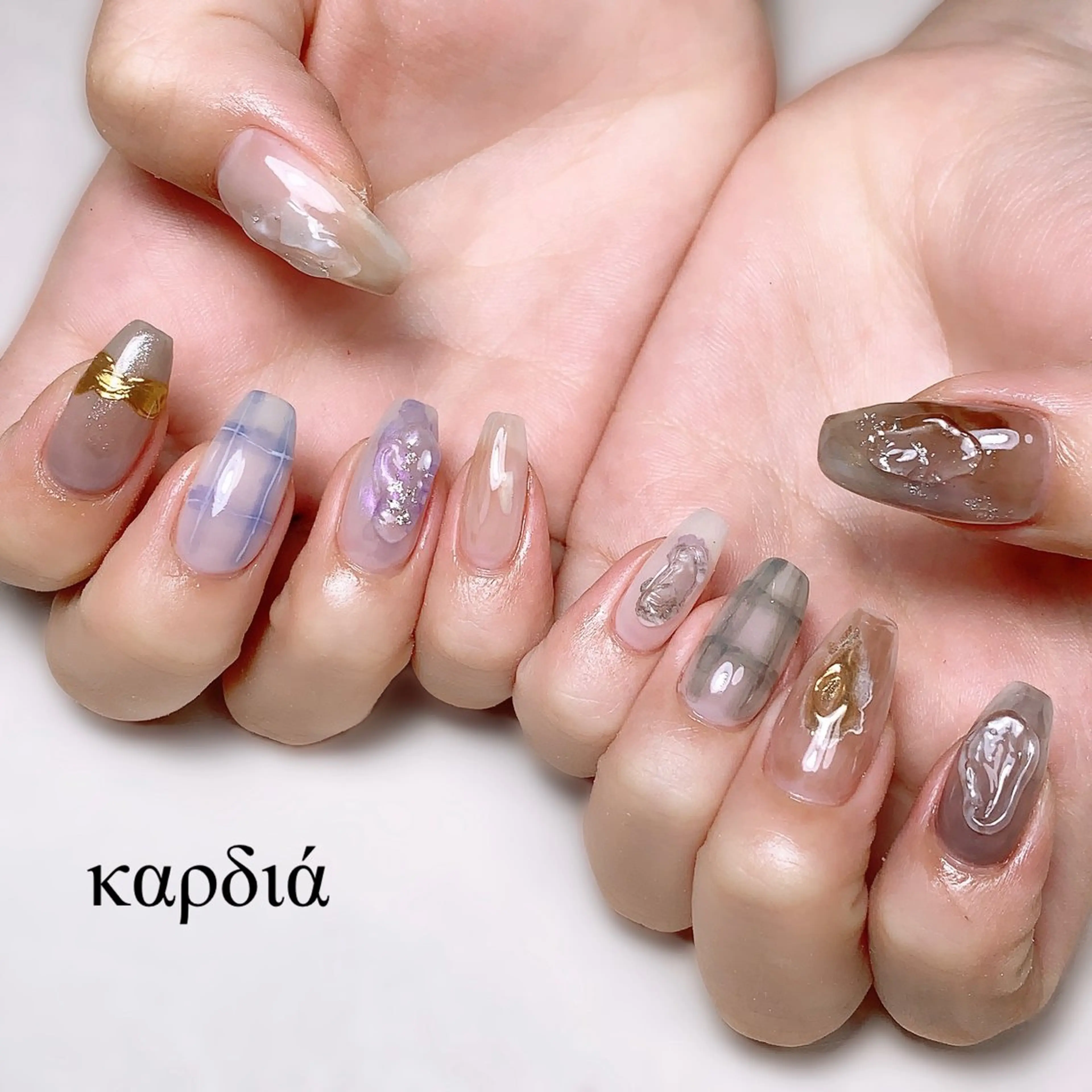 ネイル ハンドネイル καρδιά -ｶﾙﾃﾞｨｱ-のネイルデザイン